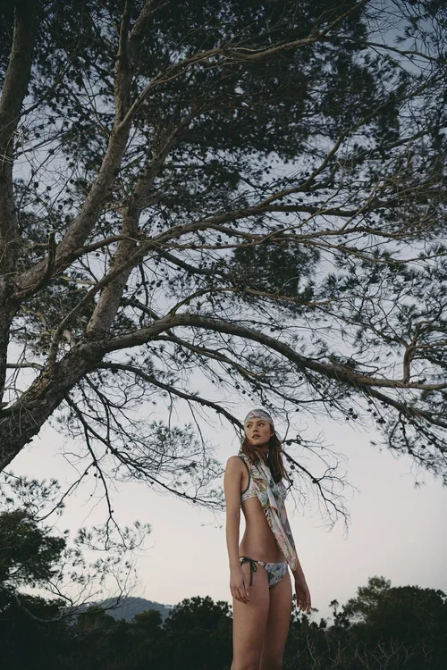 Lucia+Granados_Art+Director_Bogner_Fire+Ice_7.webp