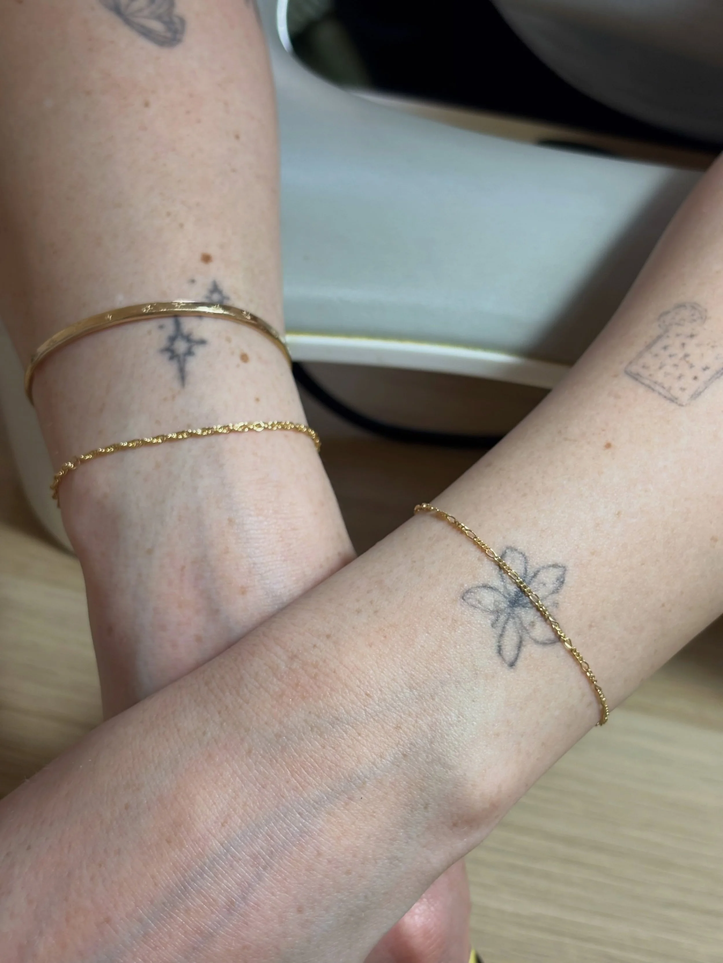 Gold rope chain and gold mini figaro on either wrist✨✨
