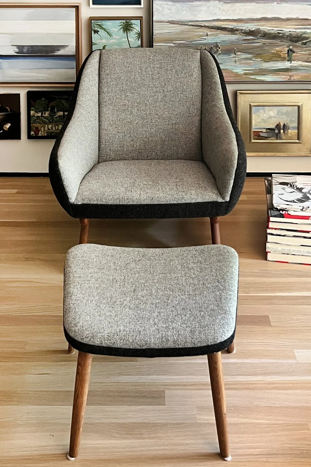 ML90 Lounge Chair & Ottoman