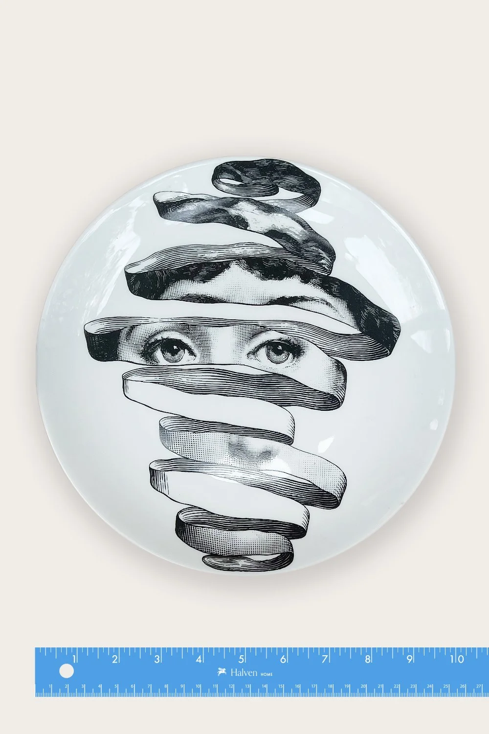 Fornasetti-plate-1.jpg