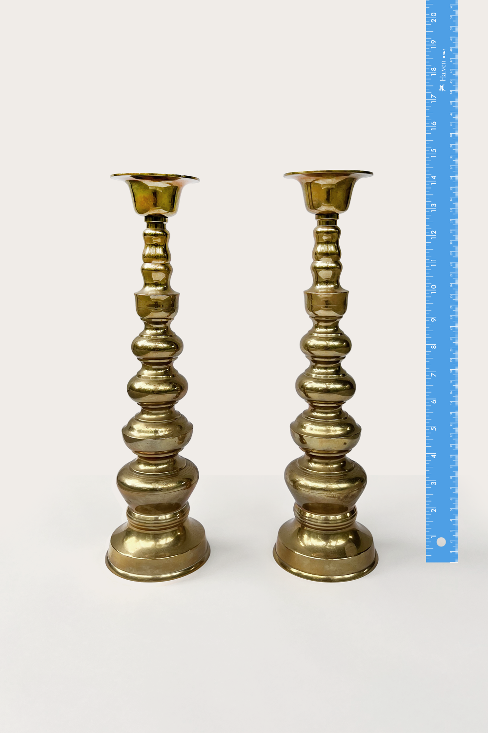 candlesticks_1501x1000_ruler.png