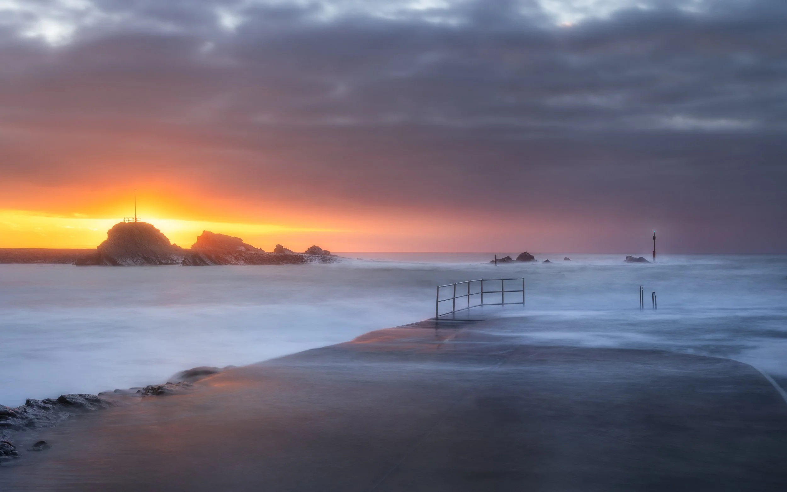 Seapool super sunset 2.jpg