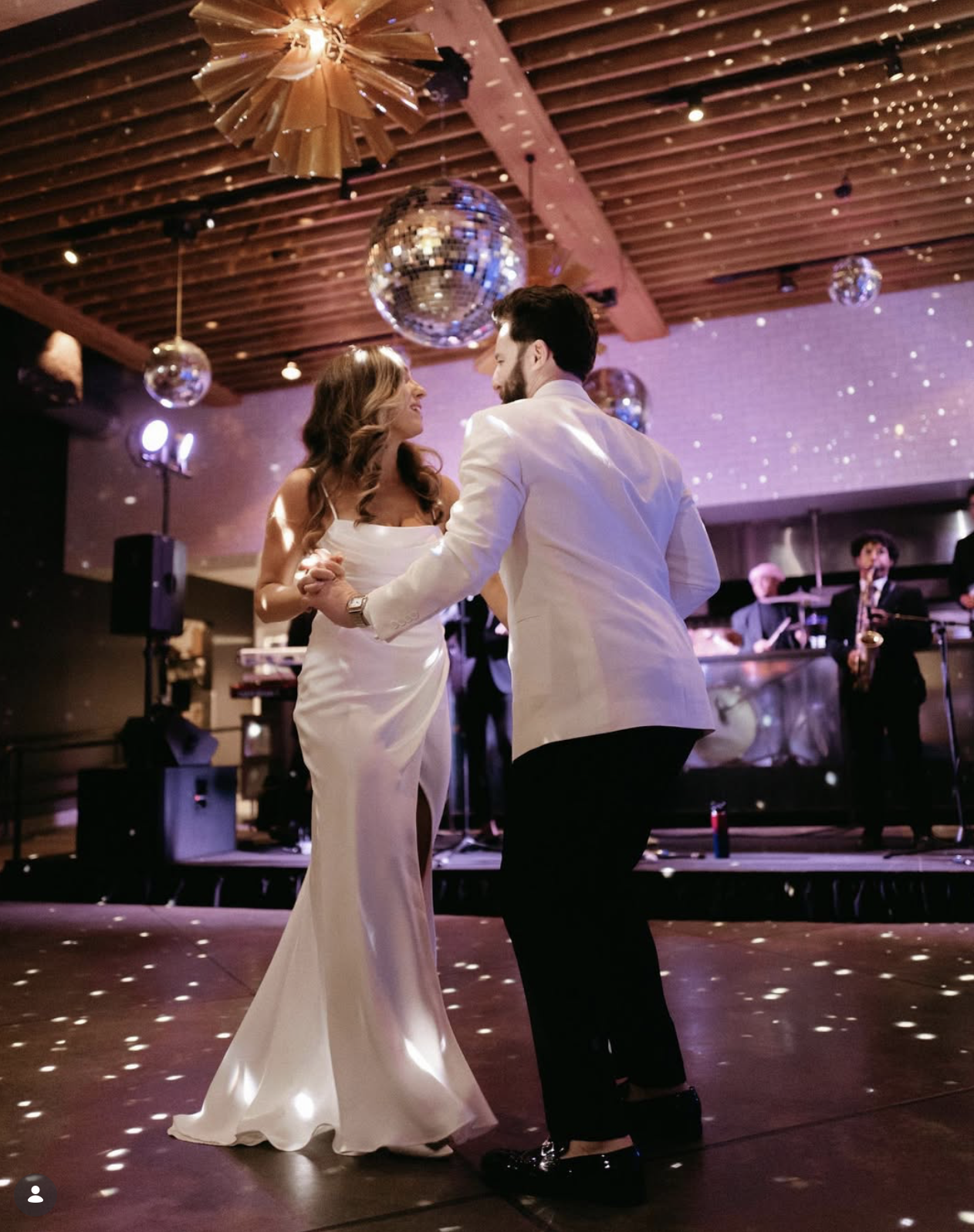 Wed - Dance - Disco.png