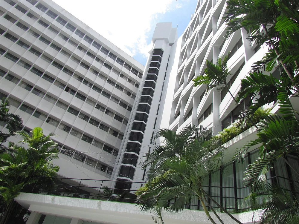 edificio-del-hotel-continental (1).jpg
