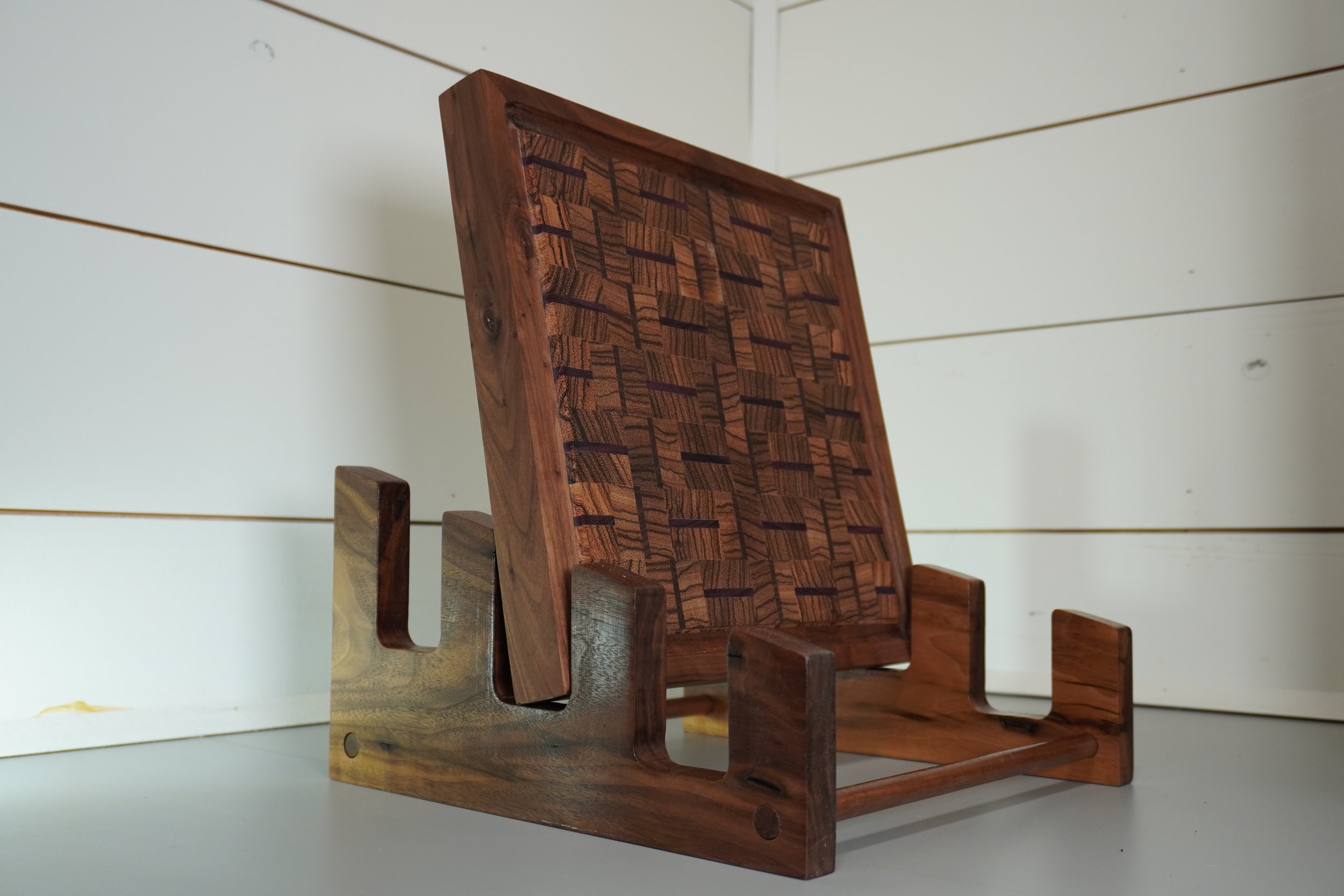 Cutting Board Holder