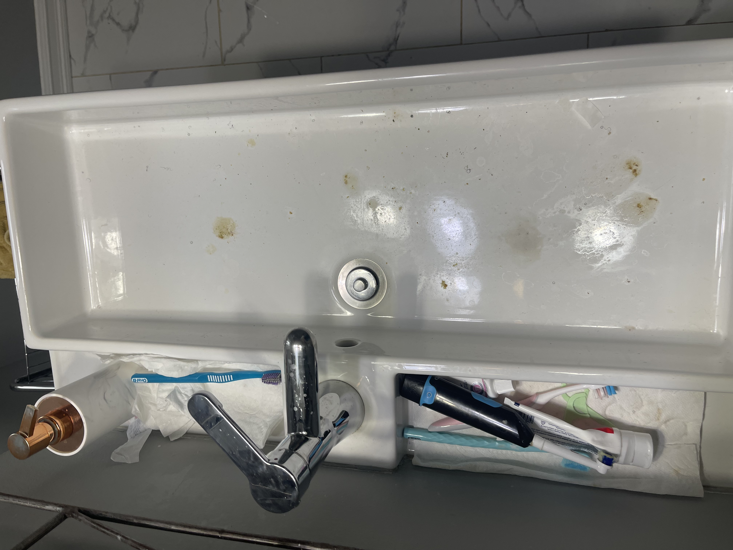 A busy home benefits from frequent weekly or biweekly Refreshes. We sanitize and put things away with intention and care 