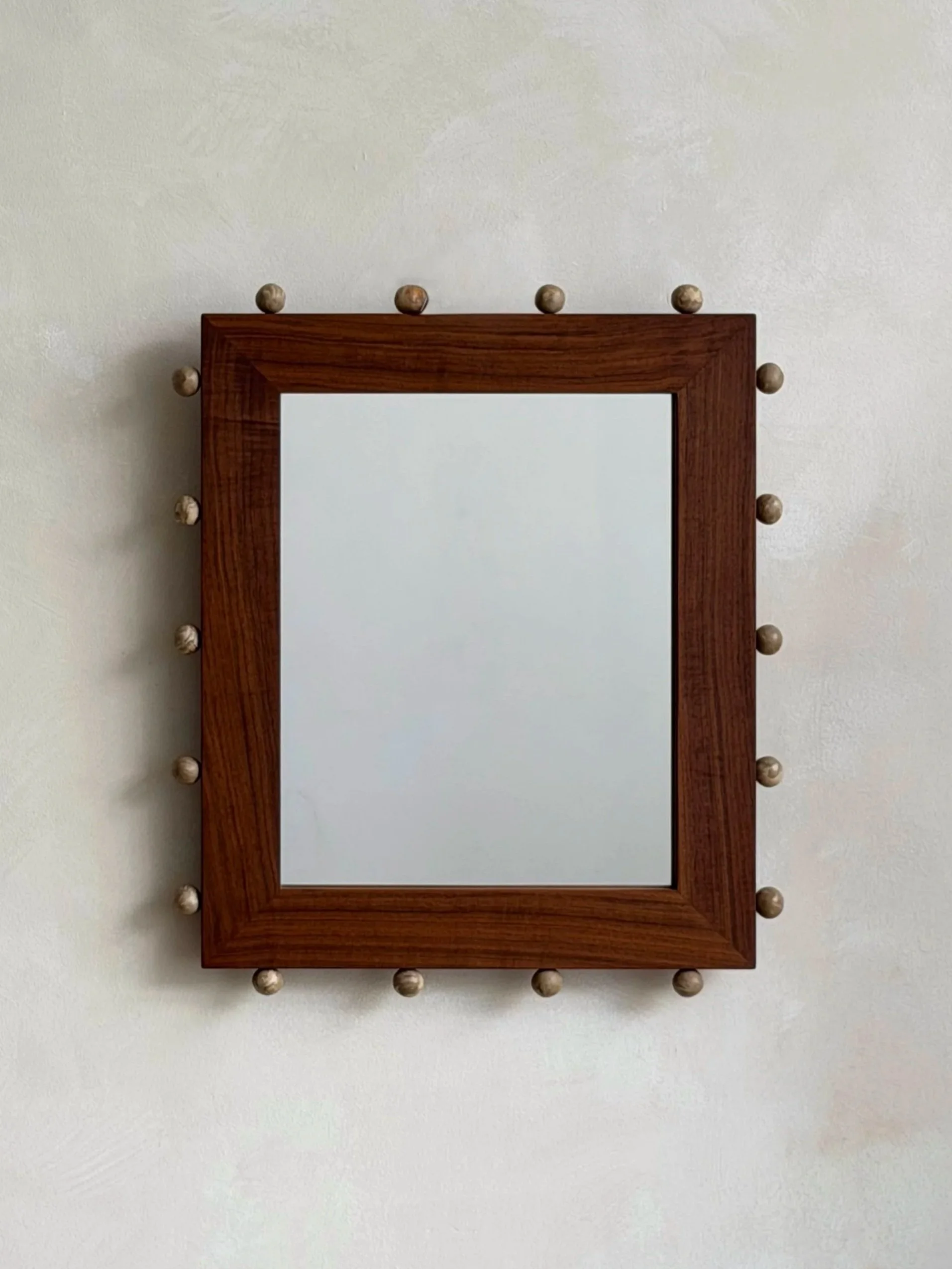   Marbled   
Mirror / Frame