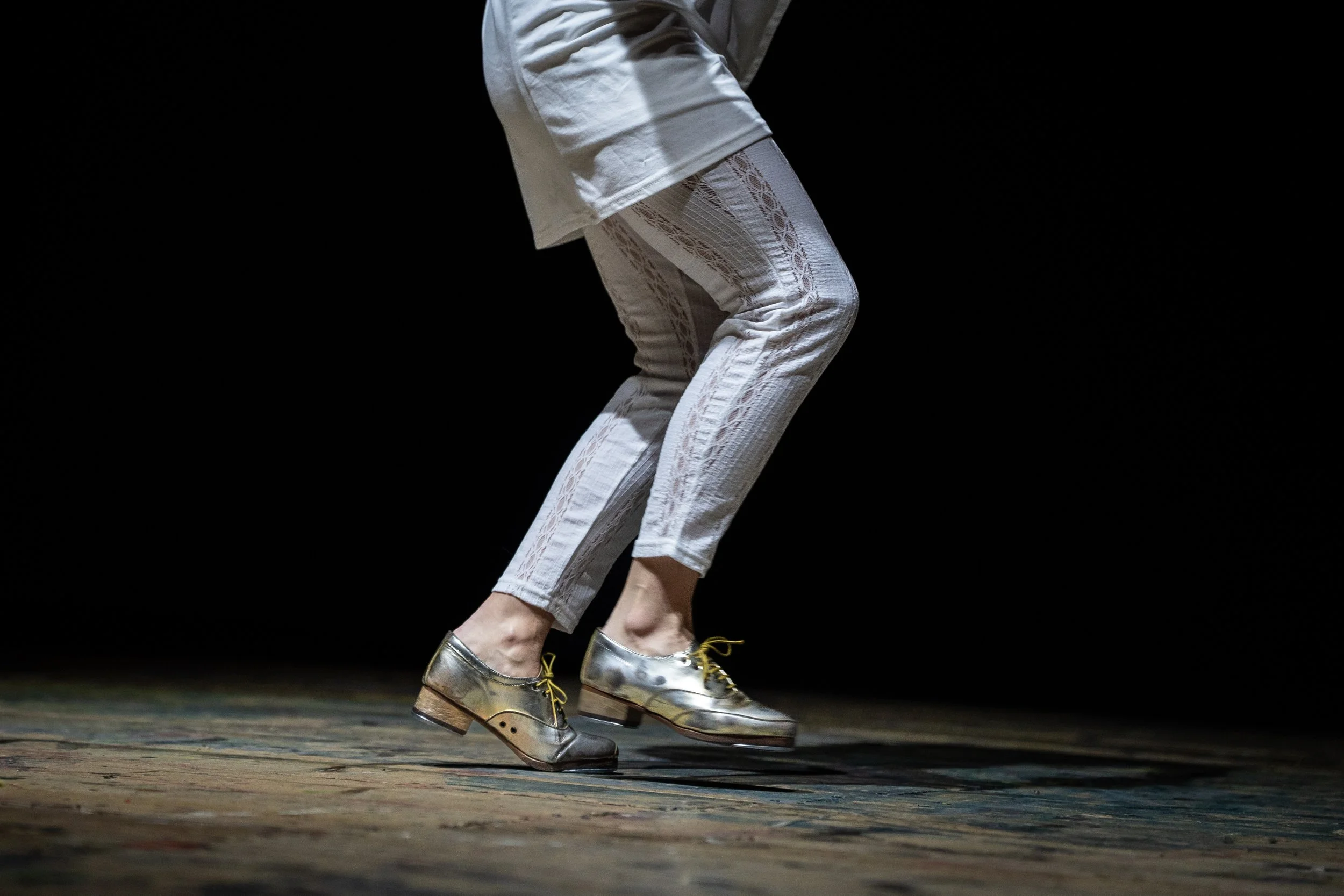 Suonare con i piedi: cosa significa davvero la tap dance