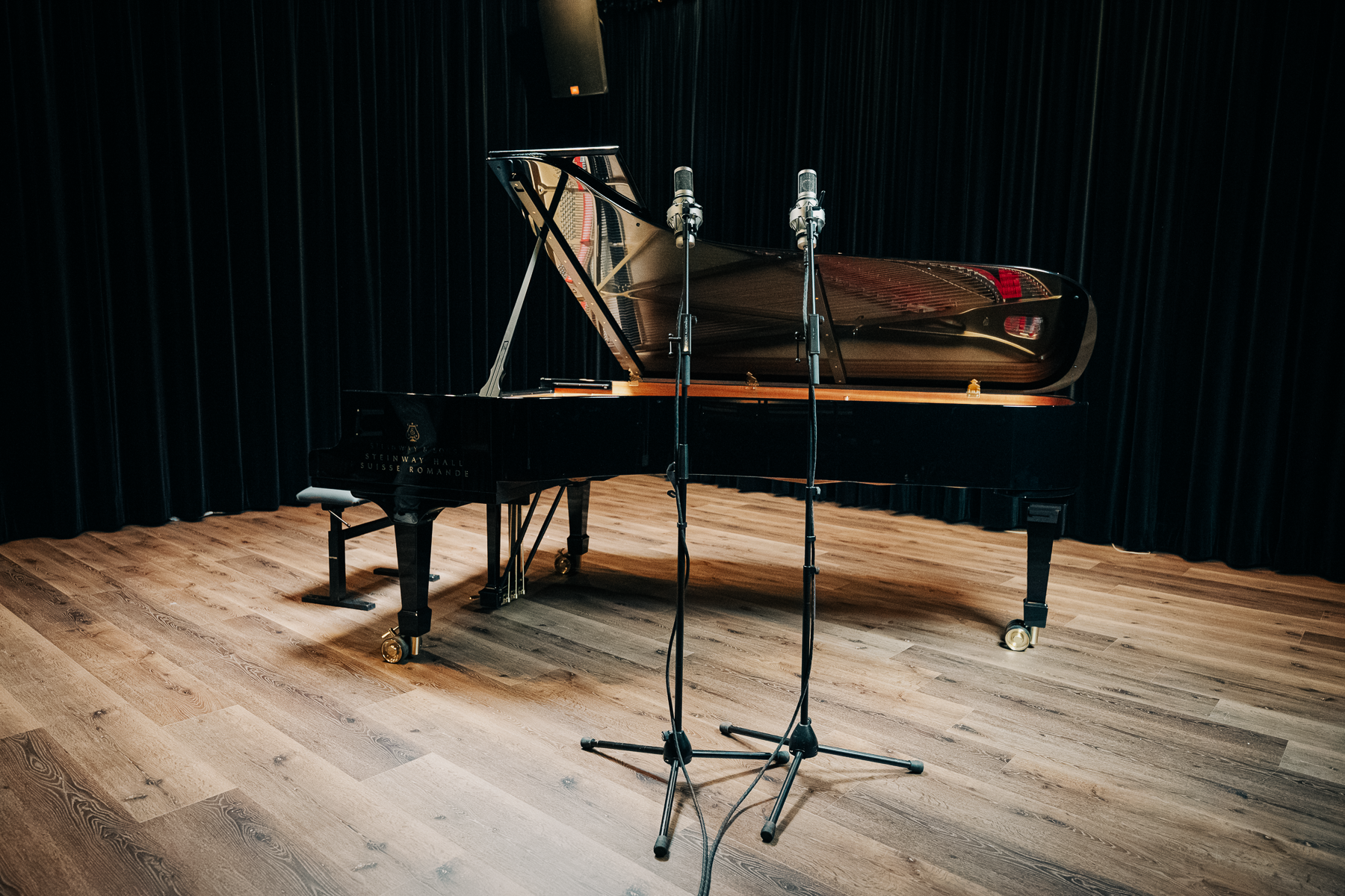 Studio21-0639.png