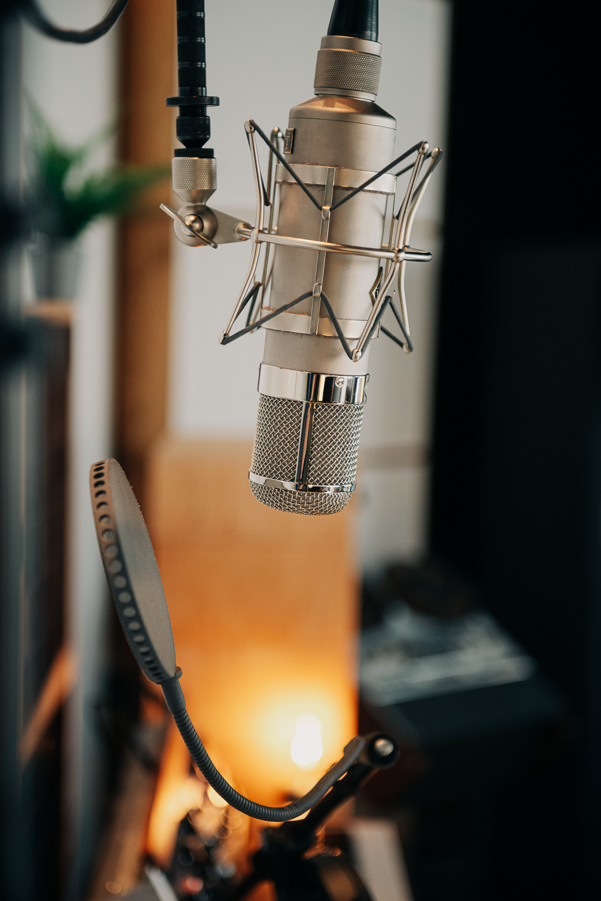 Studio21-0468.png