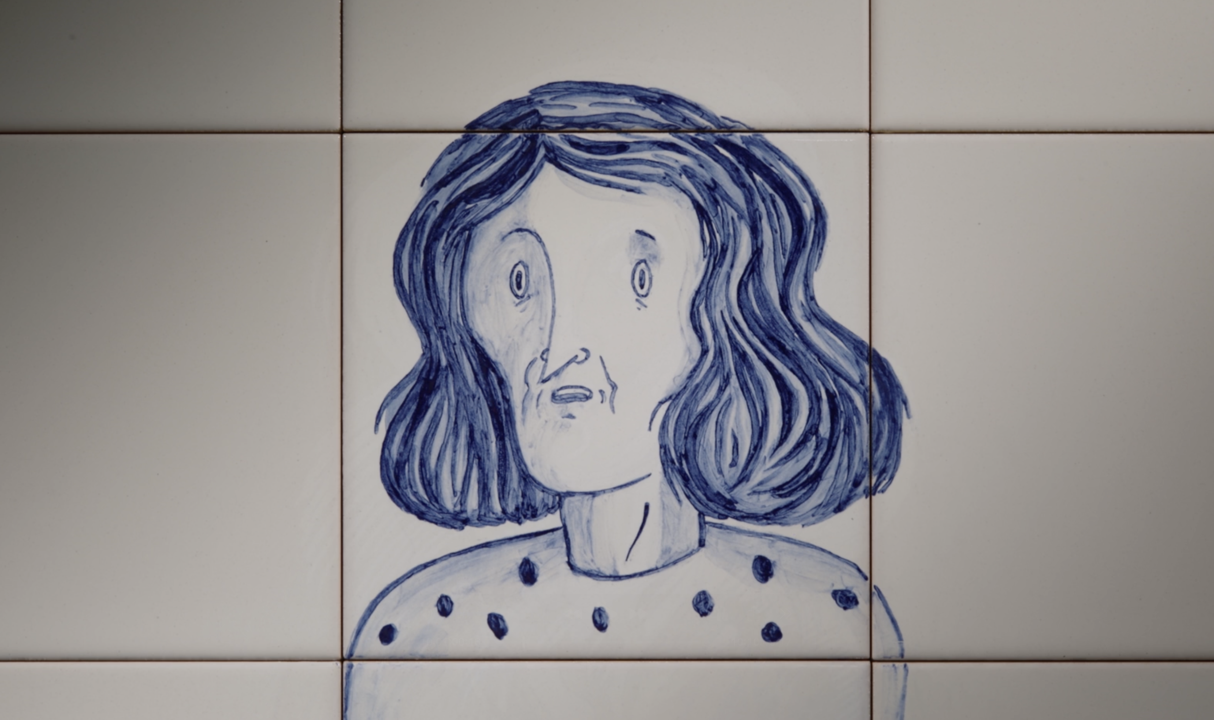by Alice Guimarães