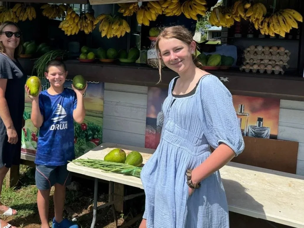 Shopping and markets in Naqara: the practical guide to Taveuni's main town