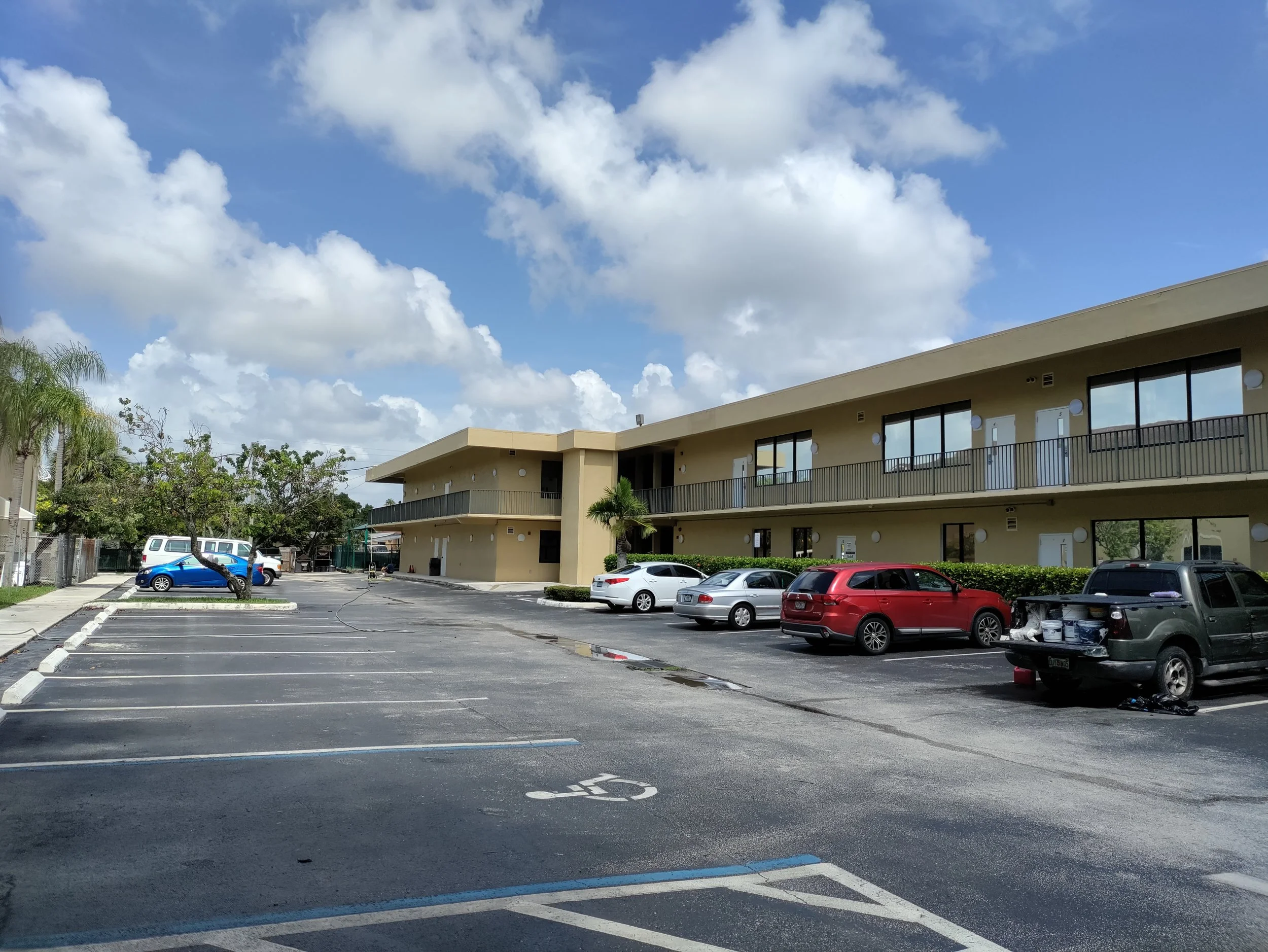 Fort Lauderdale Mount Bethel Christian Academy Exterior Painting