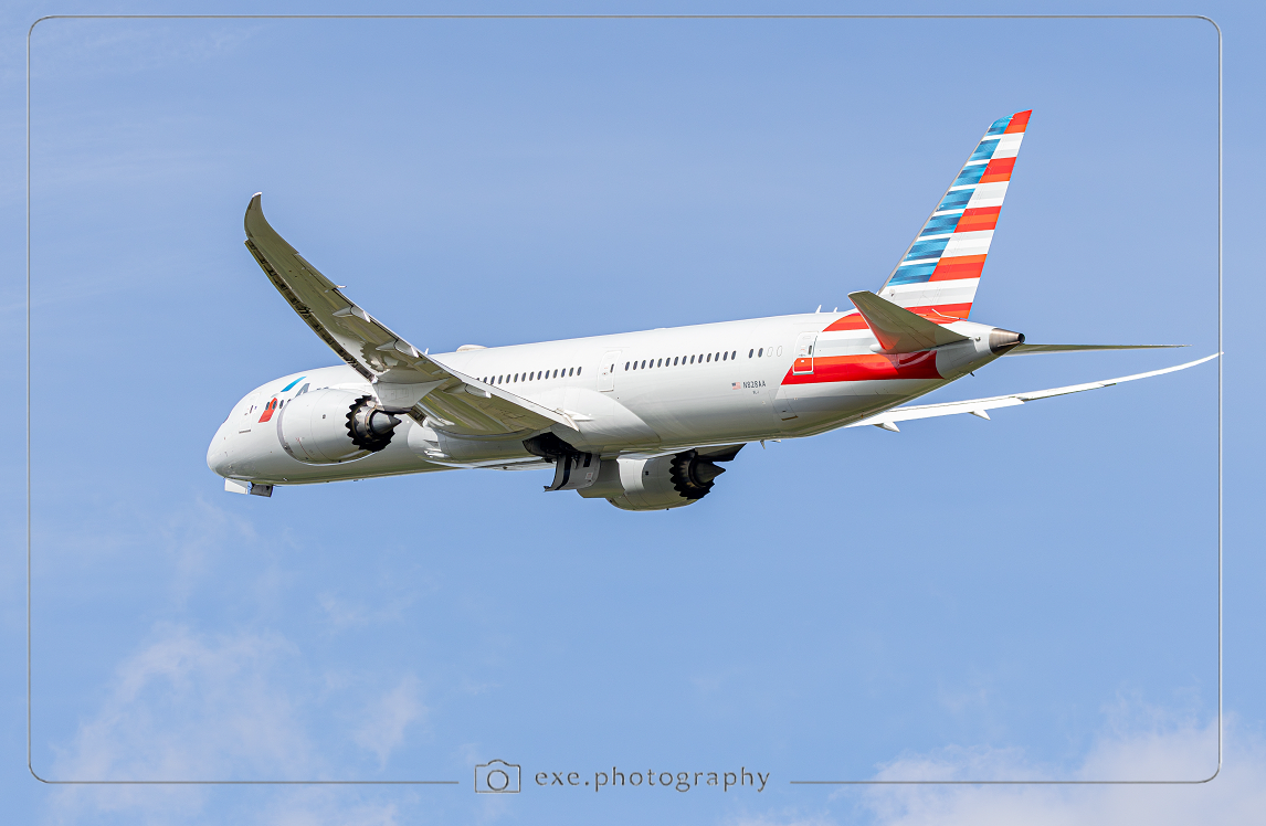 American Airlines 787-9