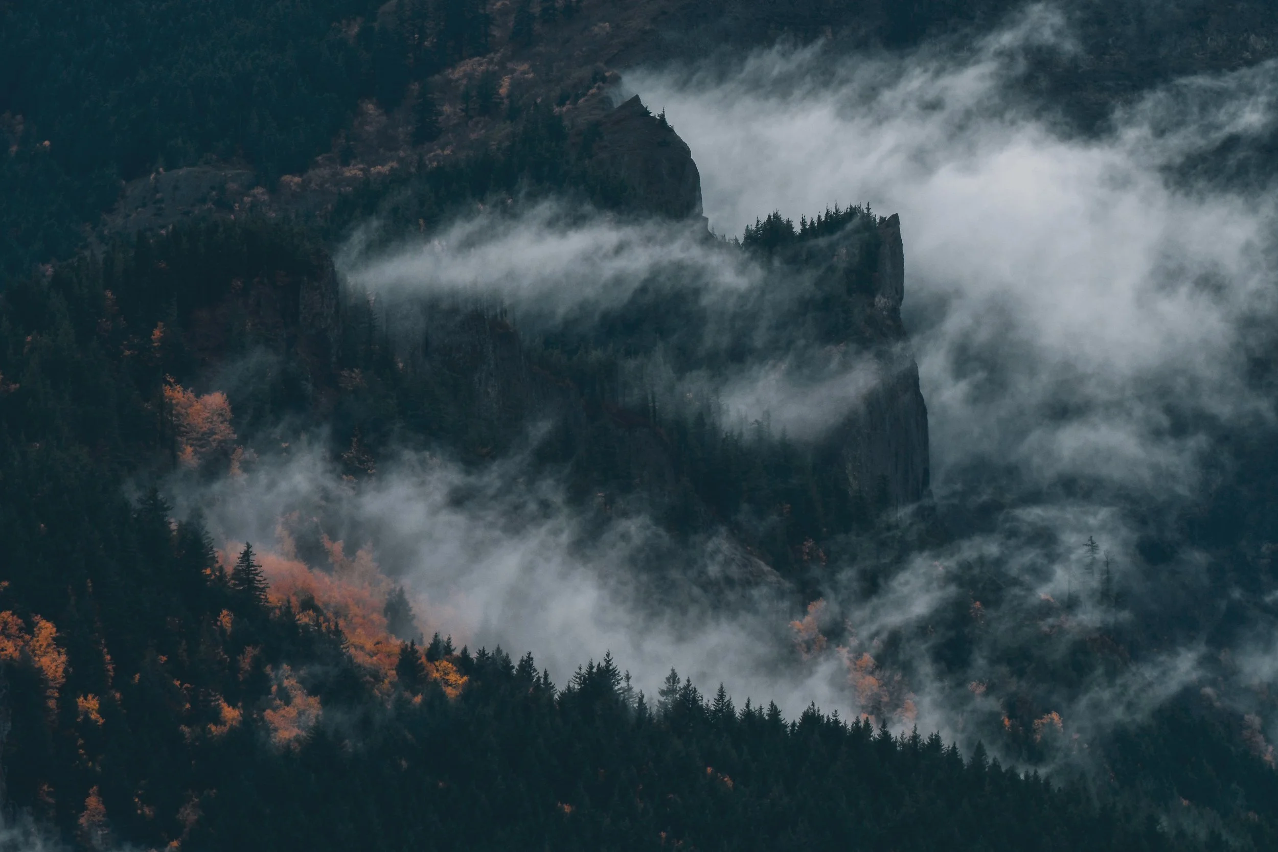 7 Scenic Spots in the Gorge That Aren’t Waterfalls