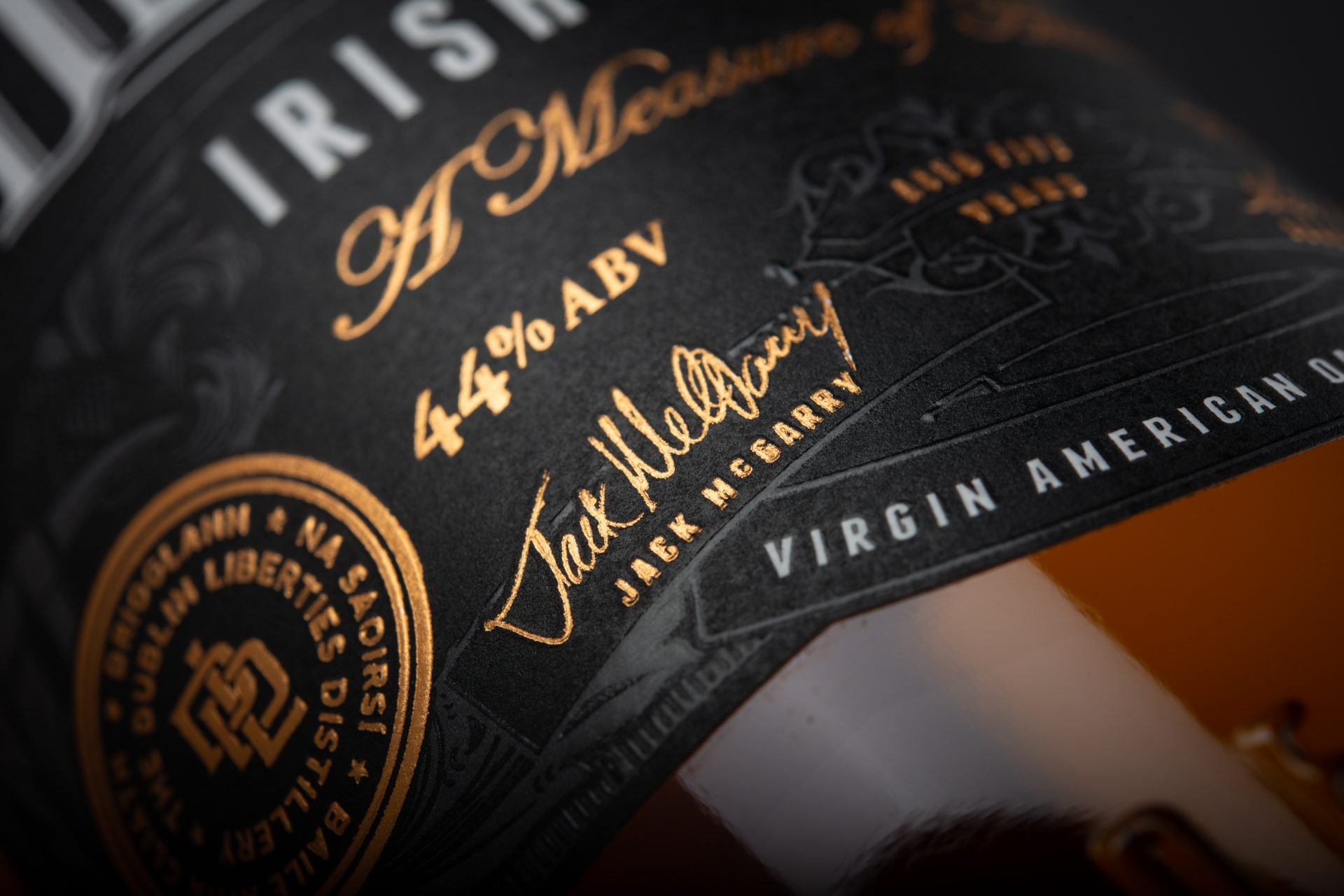 Dead-Rabbit-Whiskey-Label-Signature-1920x1280.jpg