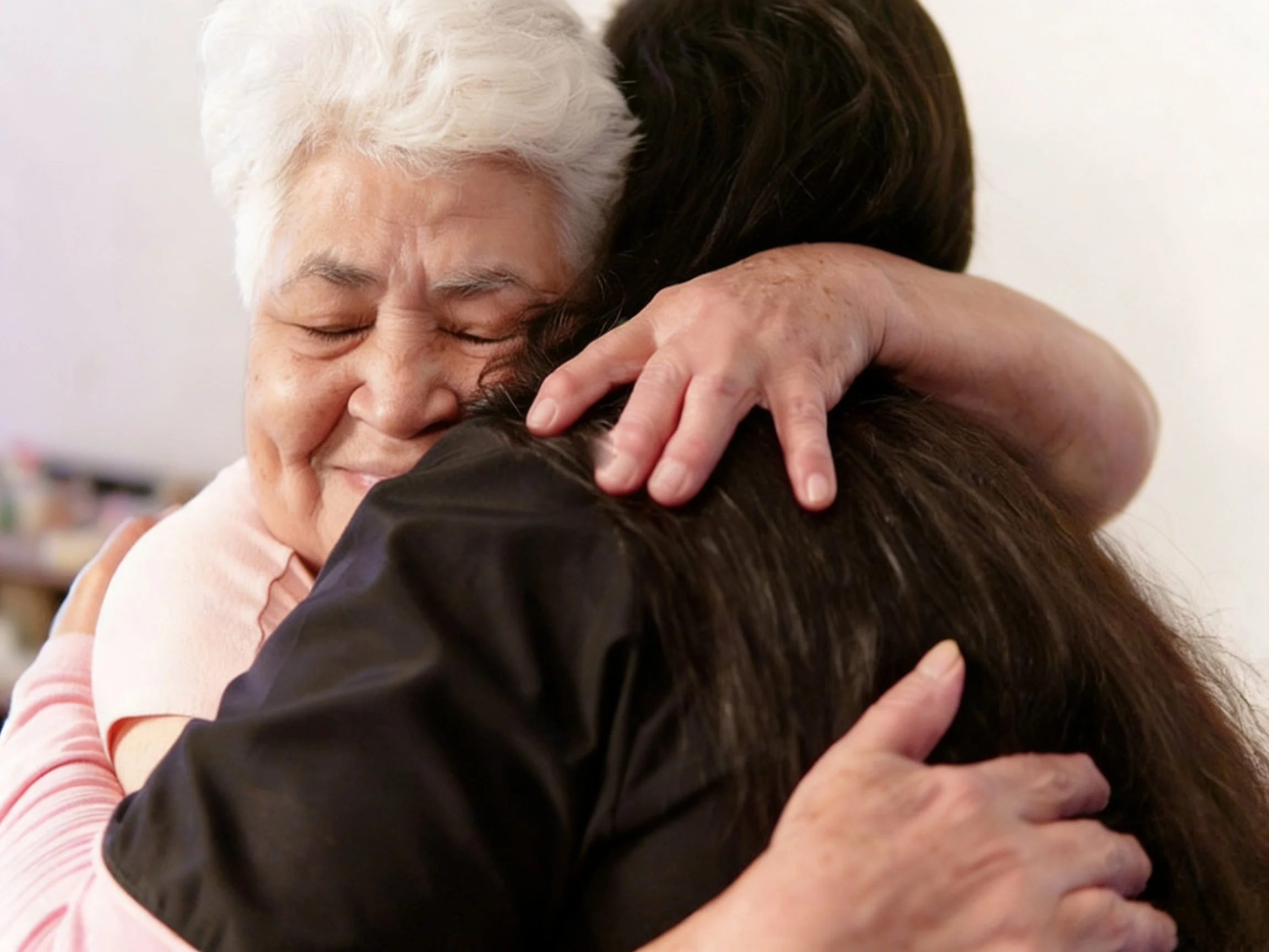 Five Essential Questions to Ask Your Aging Mom Before Crisis Hits