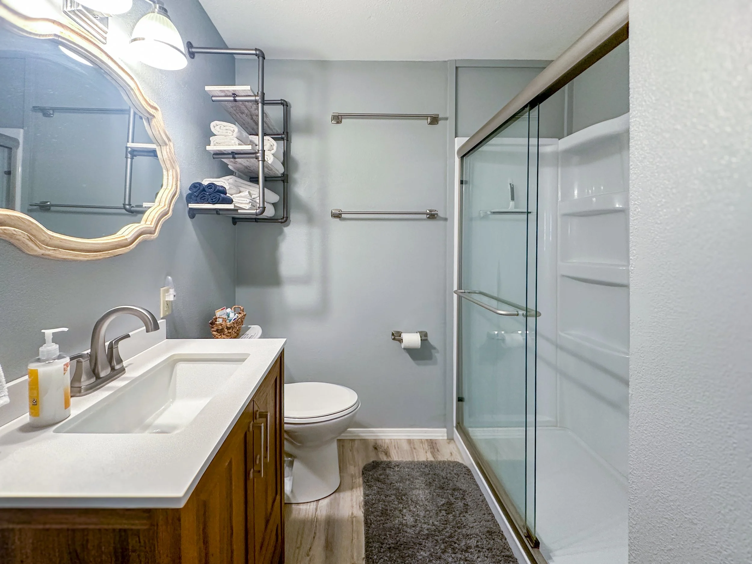 Bathroom vacation rental interior photography Eureka Springs Arkansas