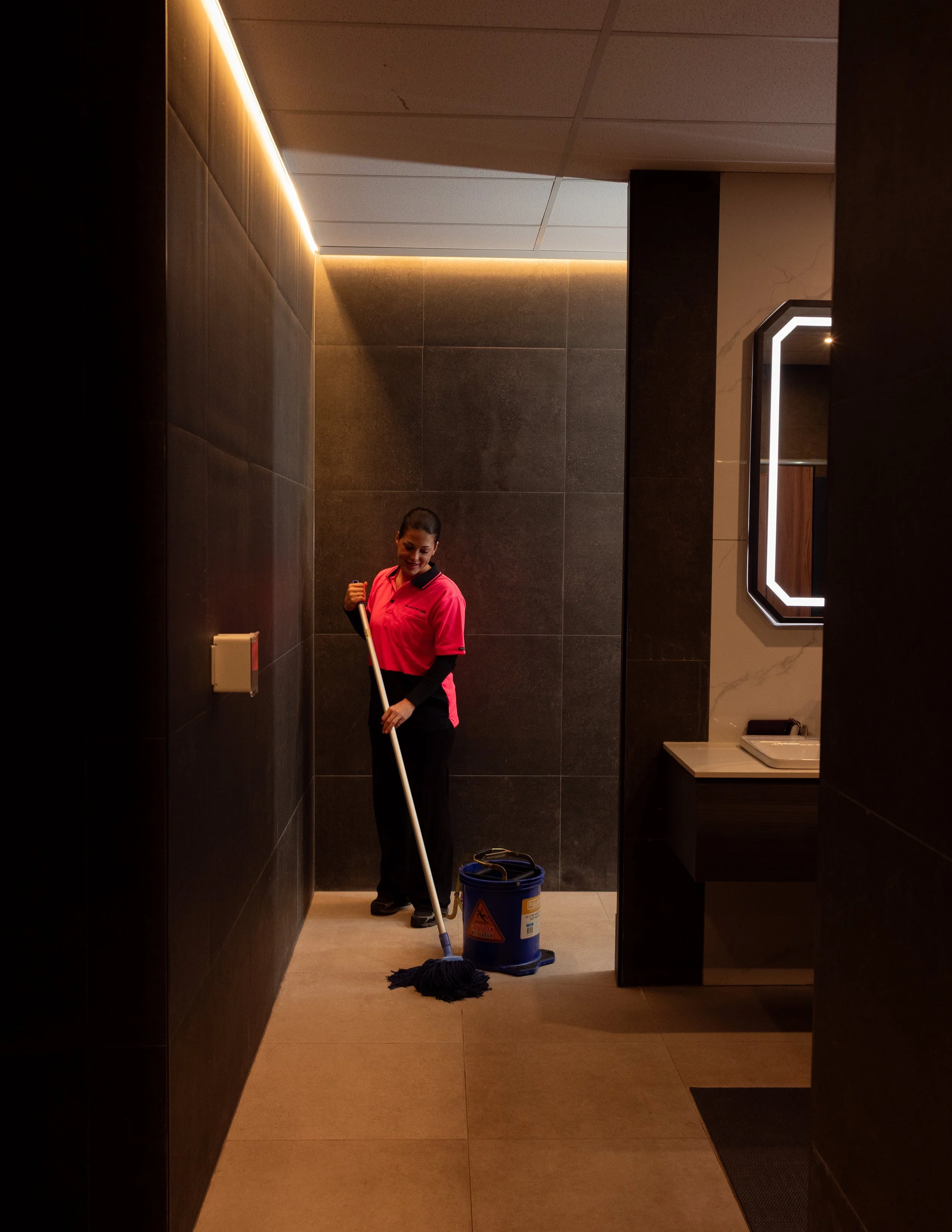 BLACKSTONE - CLEANING - 86.jpg