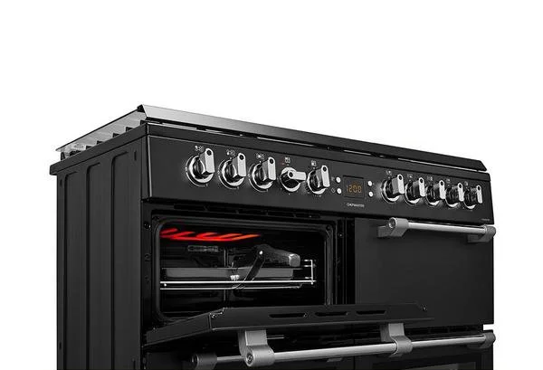 M10074999_black_010.jpg
