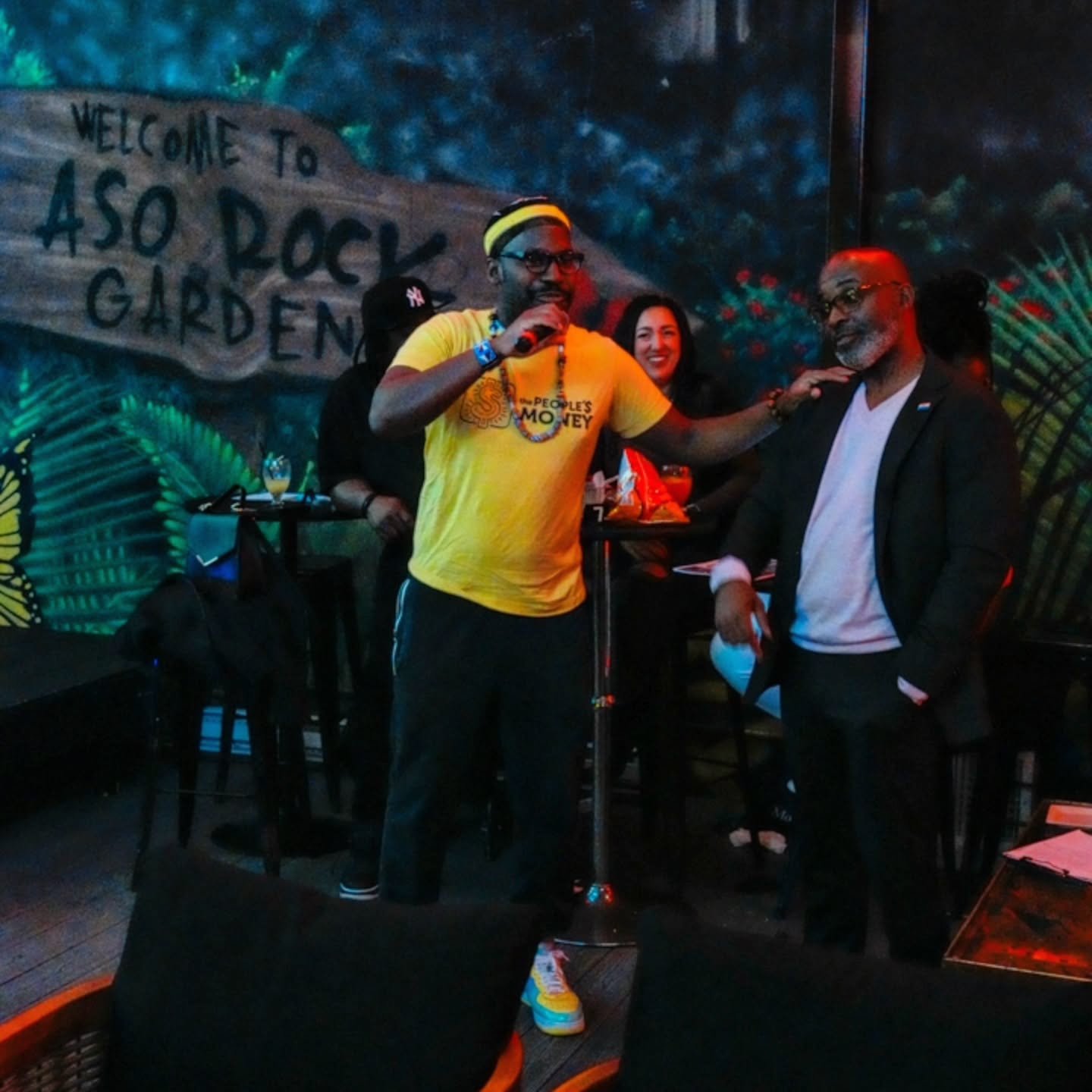 Reason #360 to VOTE Cecil for District Leader &amp; Courtland for the Assembly: We can both drop a tune with hot bars of inclusivity (no pun intended)🎙🎵🎼🎛 Our open mic night at the beloved iNINE Bistro was a fun time of music, margaritas, and mix