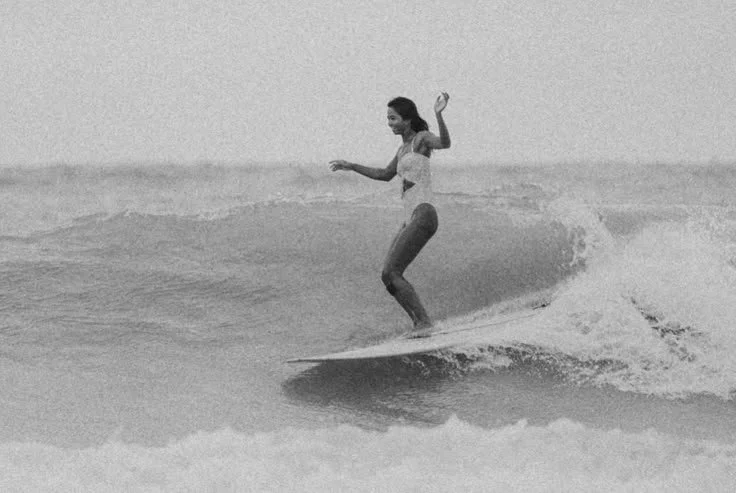The day you plant the seed is not the day you eat the fruit_ 🌱 📷 @minkchp #longboard #longboardsurfing #longboardsurfgirls #surfergirl #boardriders.jpg