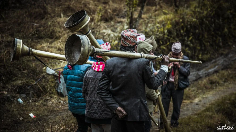 CARRYING ECHOES | PANCHE BAJA 