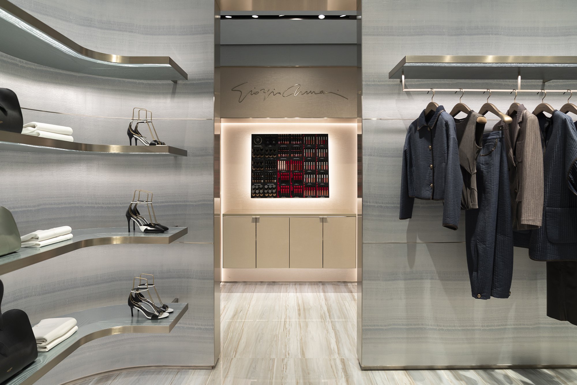 Giorgio Armani ICON SIAM - Interior Detail 02.JPG