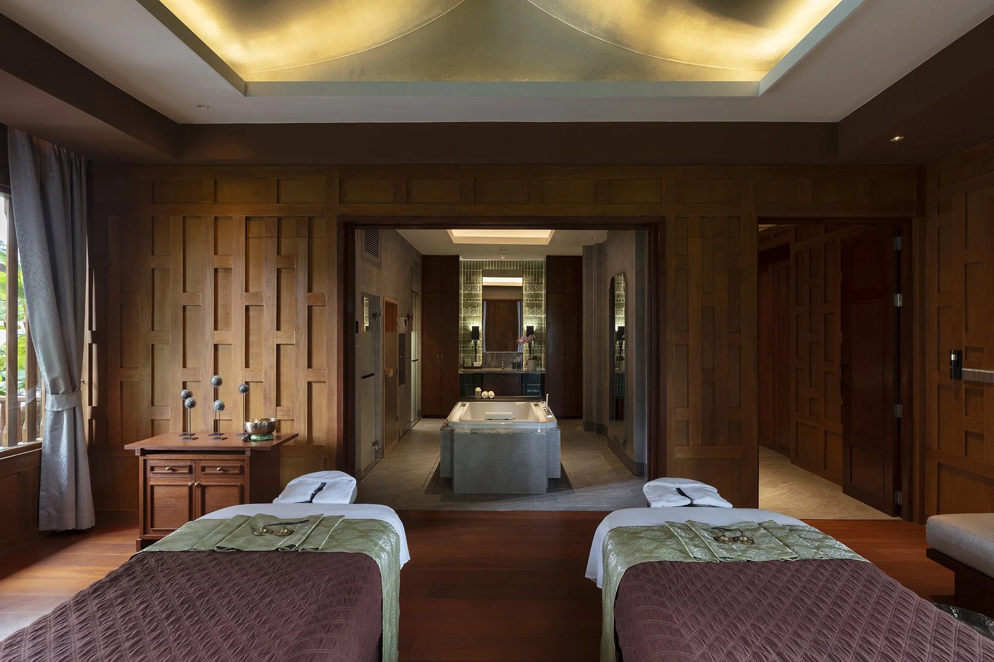 The Sukhothai Bangkok Presidential Room.jpg