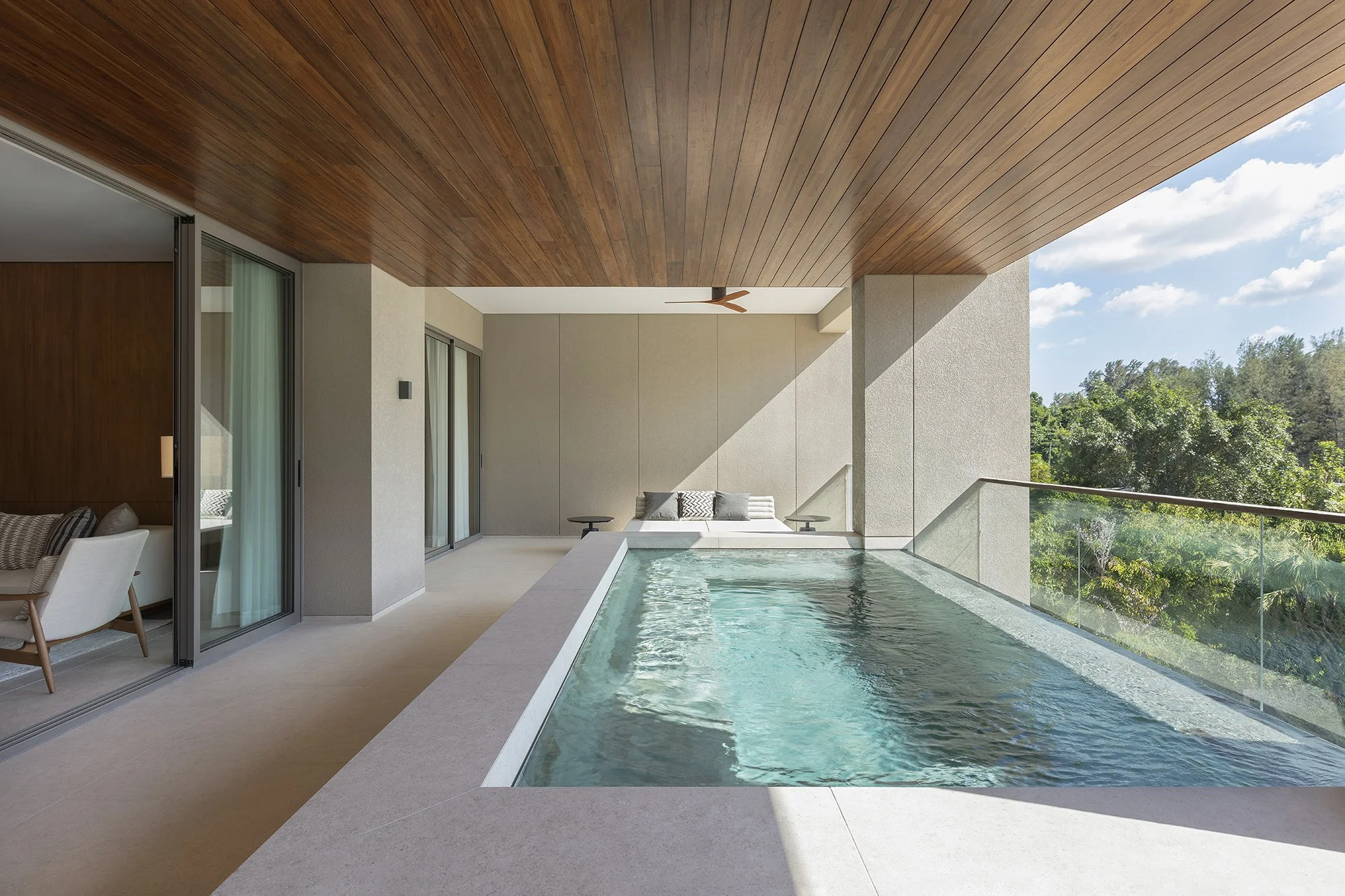 Kiara Reserve Condo Simplex Jacuzzi.JPG