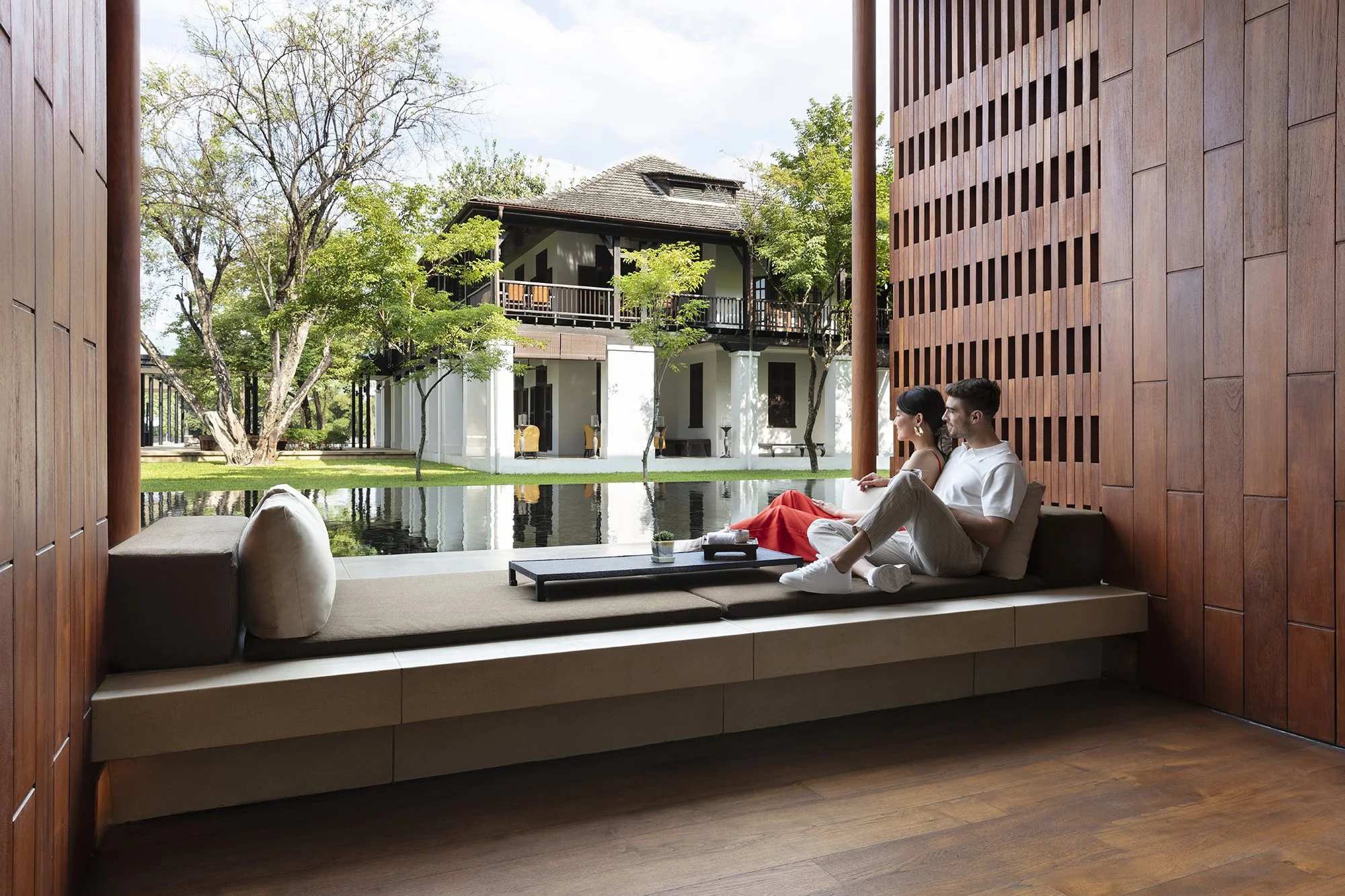 Anantara ChiangMai Lifestyle Lobby.jpg