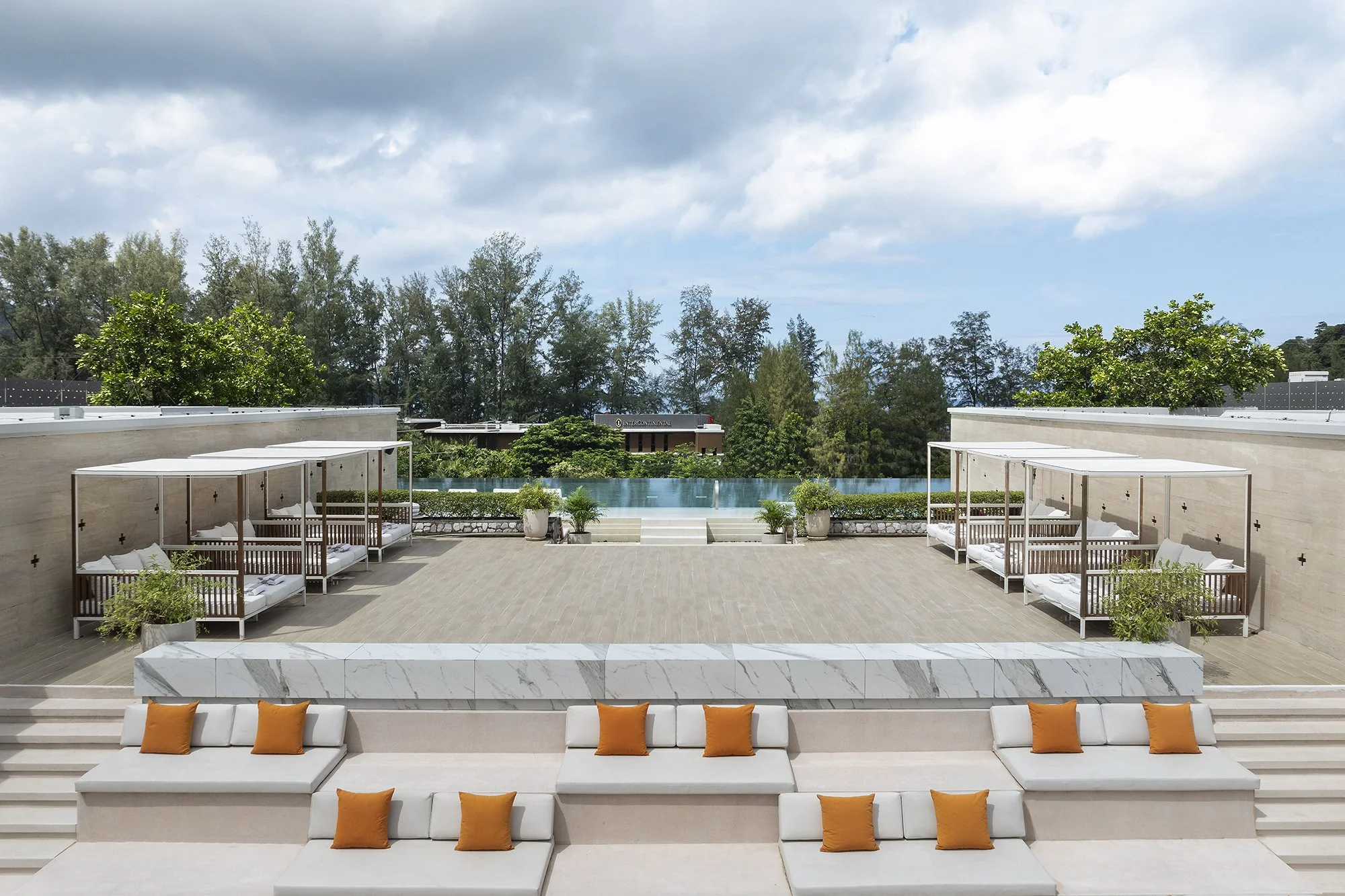 InterContinental Phuket - Infinity Pool 02.jpg