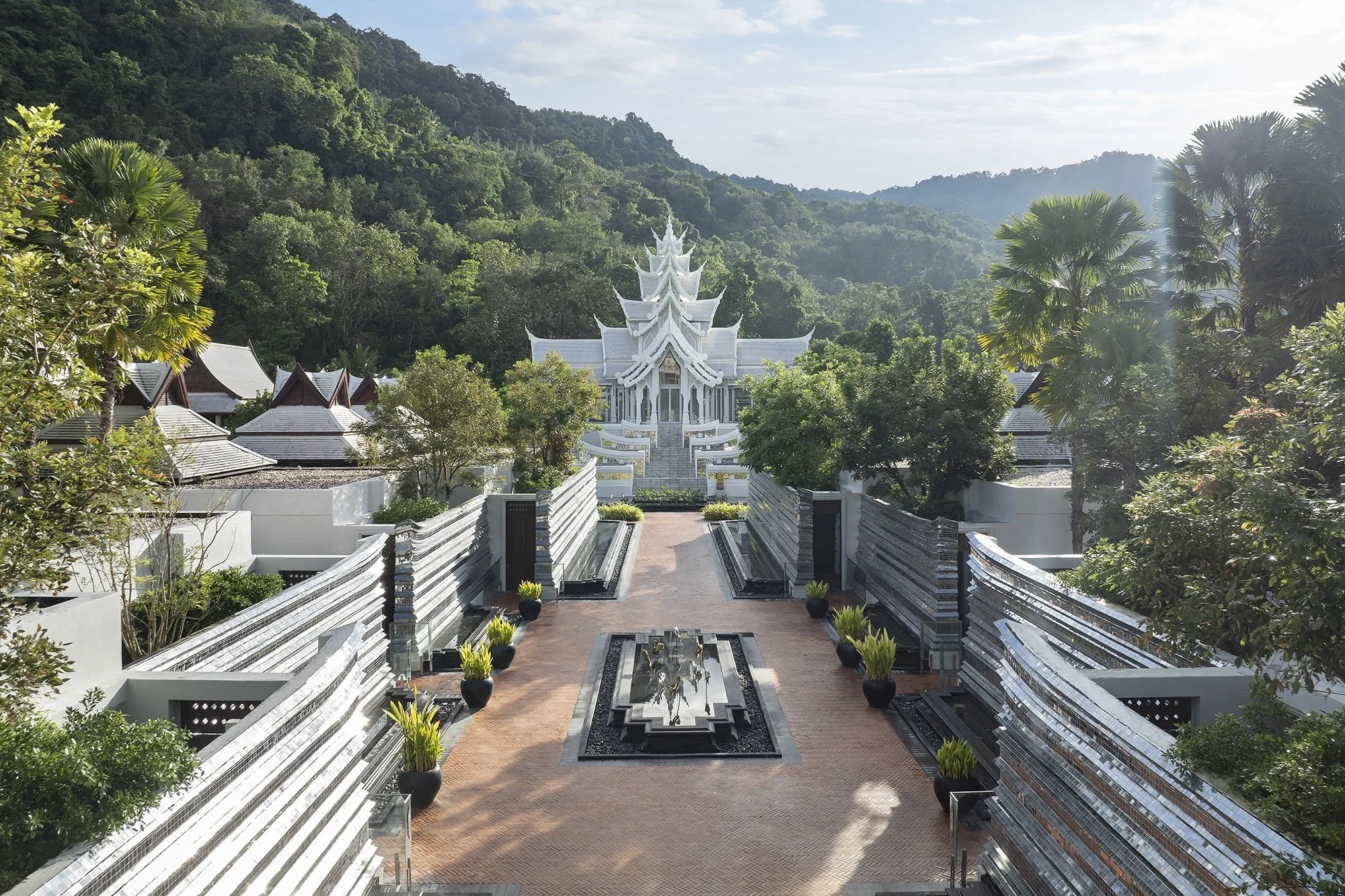 InterContinental Phuket - Sawan 02.jpg