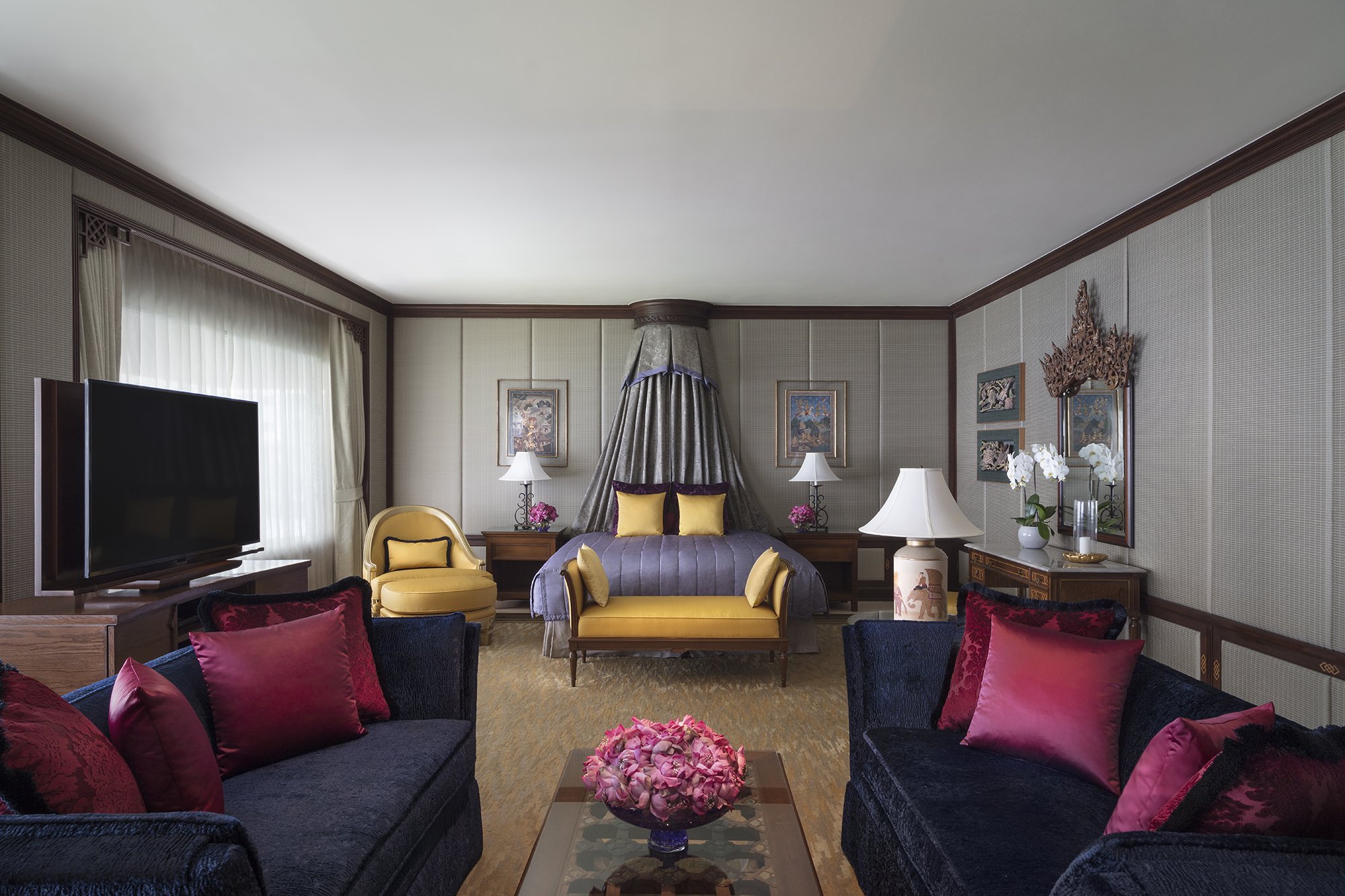 Anantara Siam Presidential Suite Bedroom.jpg