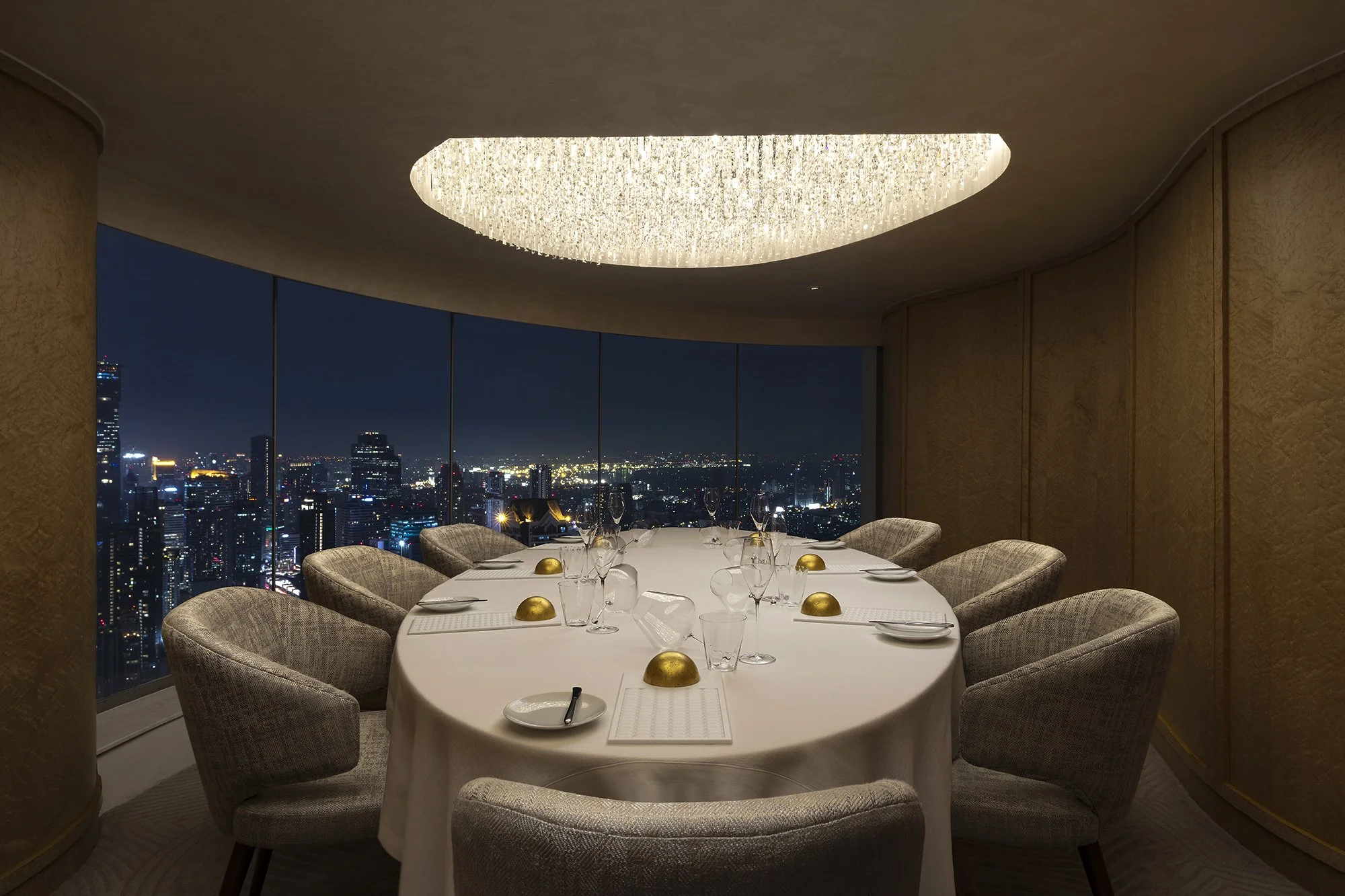 Le Bua - Chef's Table Angle 3.jpg