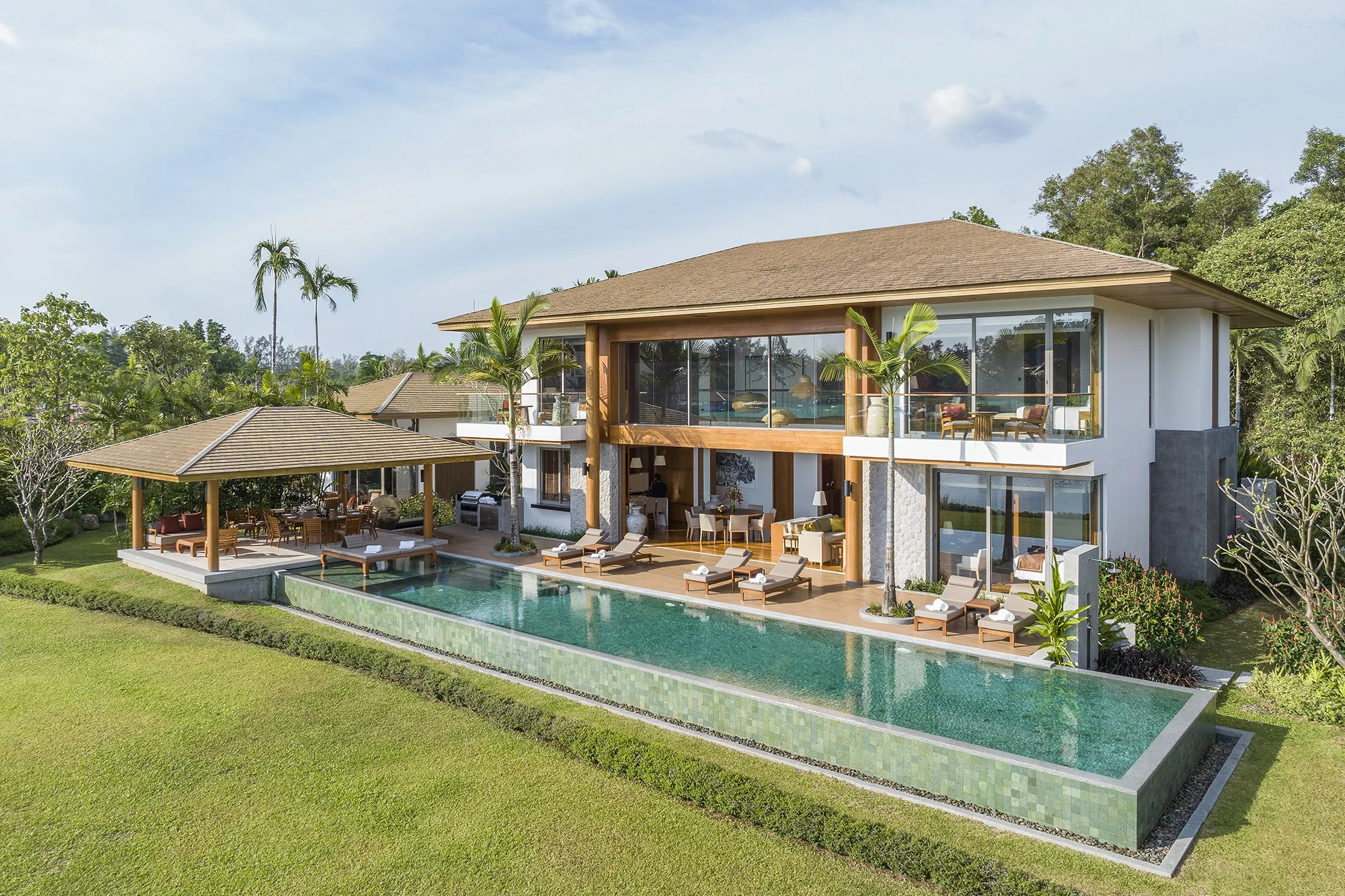 Aquella 4 Bed Villa - Aerial Villa Exterior 03.JPG