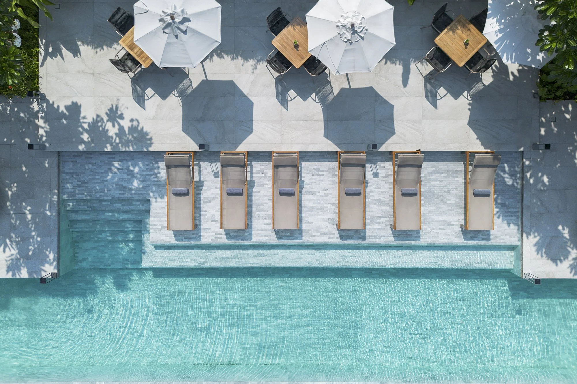 Ad Lib Bangkok Pool Aerial 04.JPG