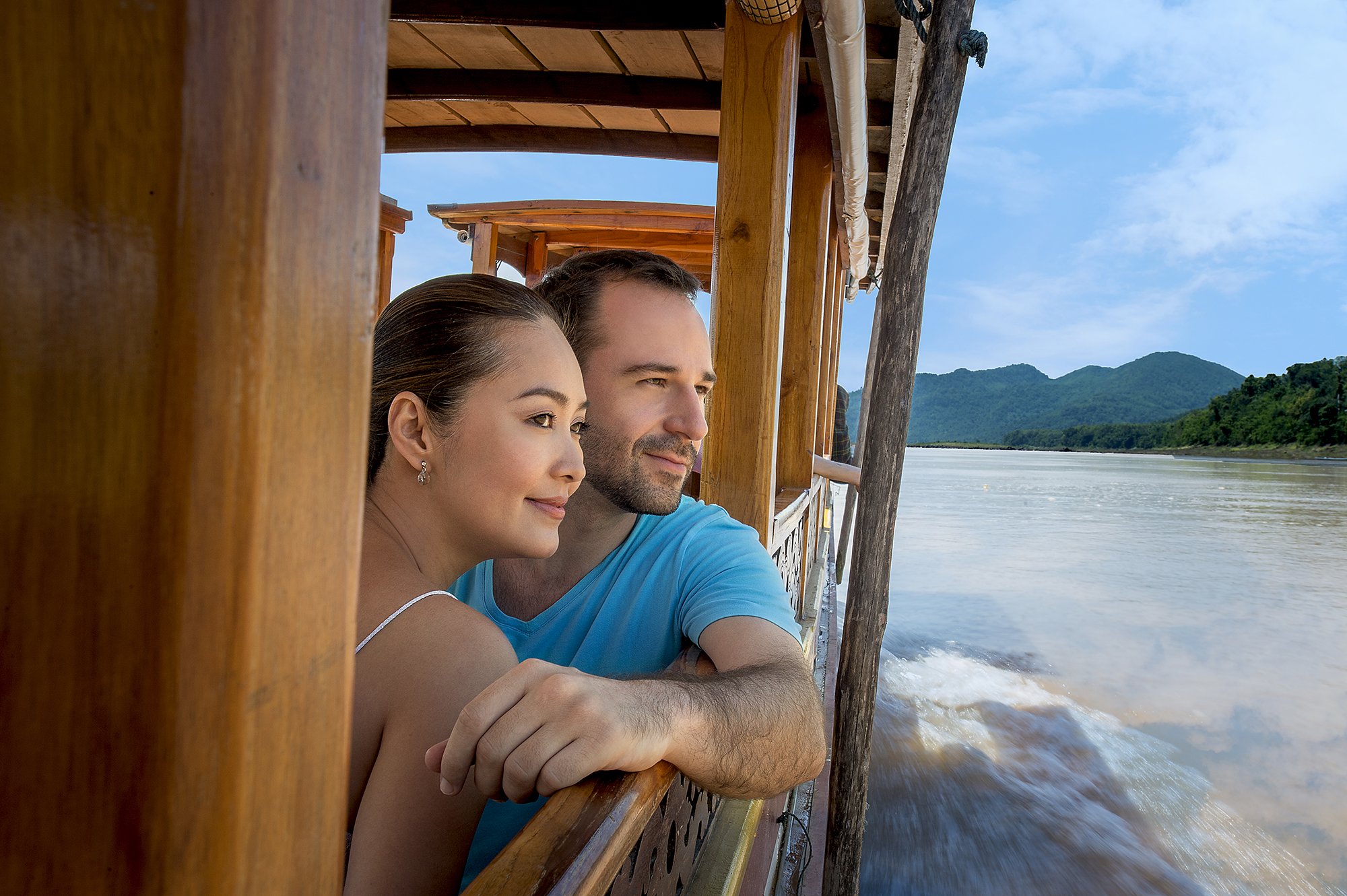Belmond Phou Vao Laos Riverboat 01.jpg