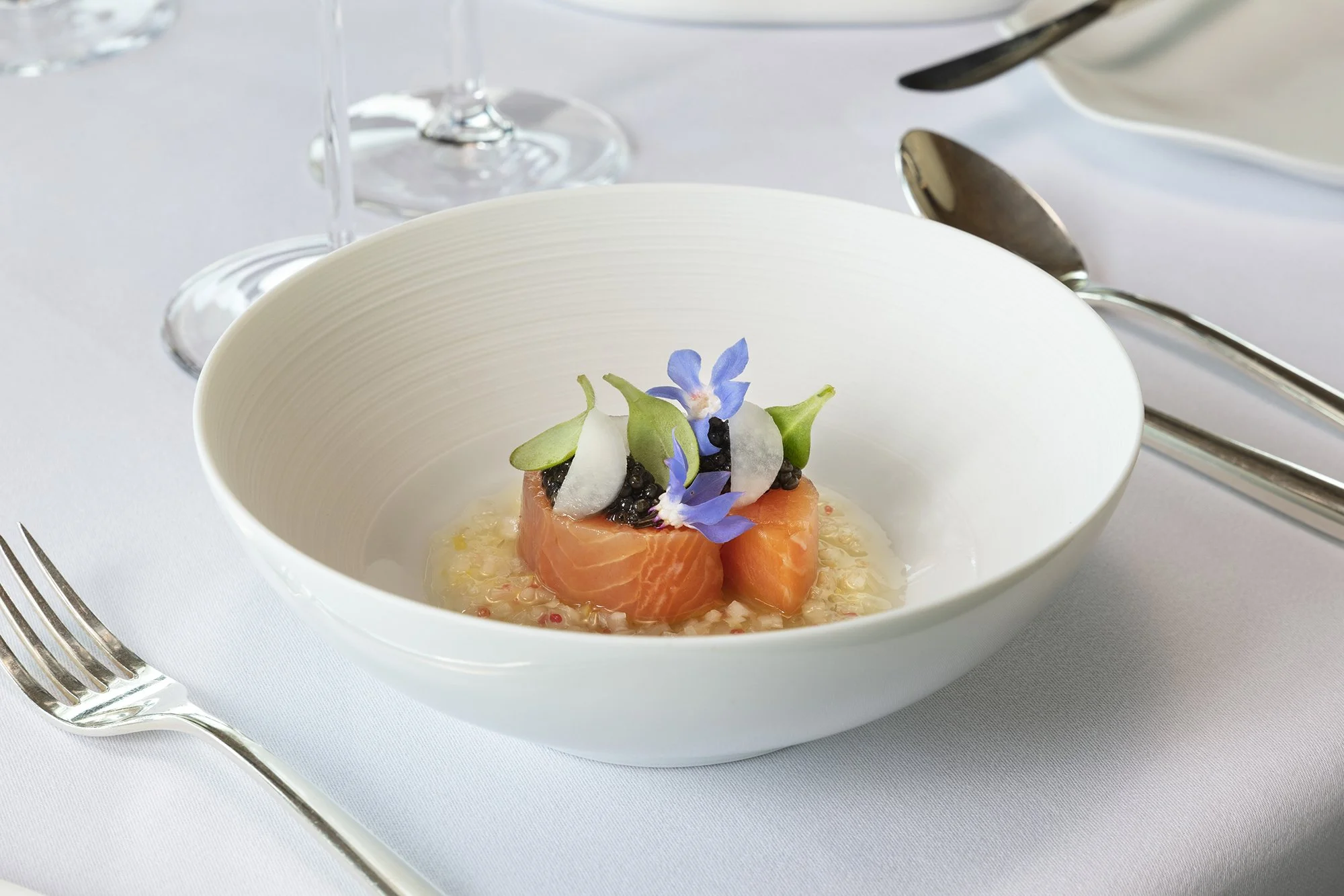 Le Bua - Mezzaluna Restaurant - Sakura.JPG