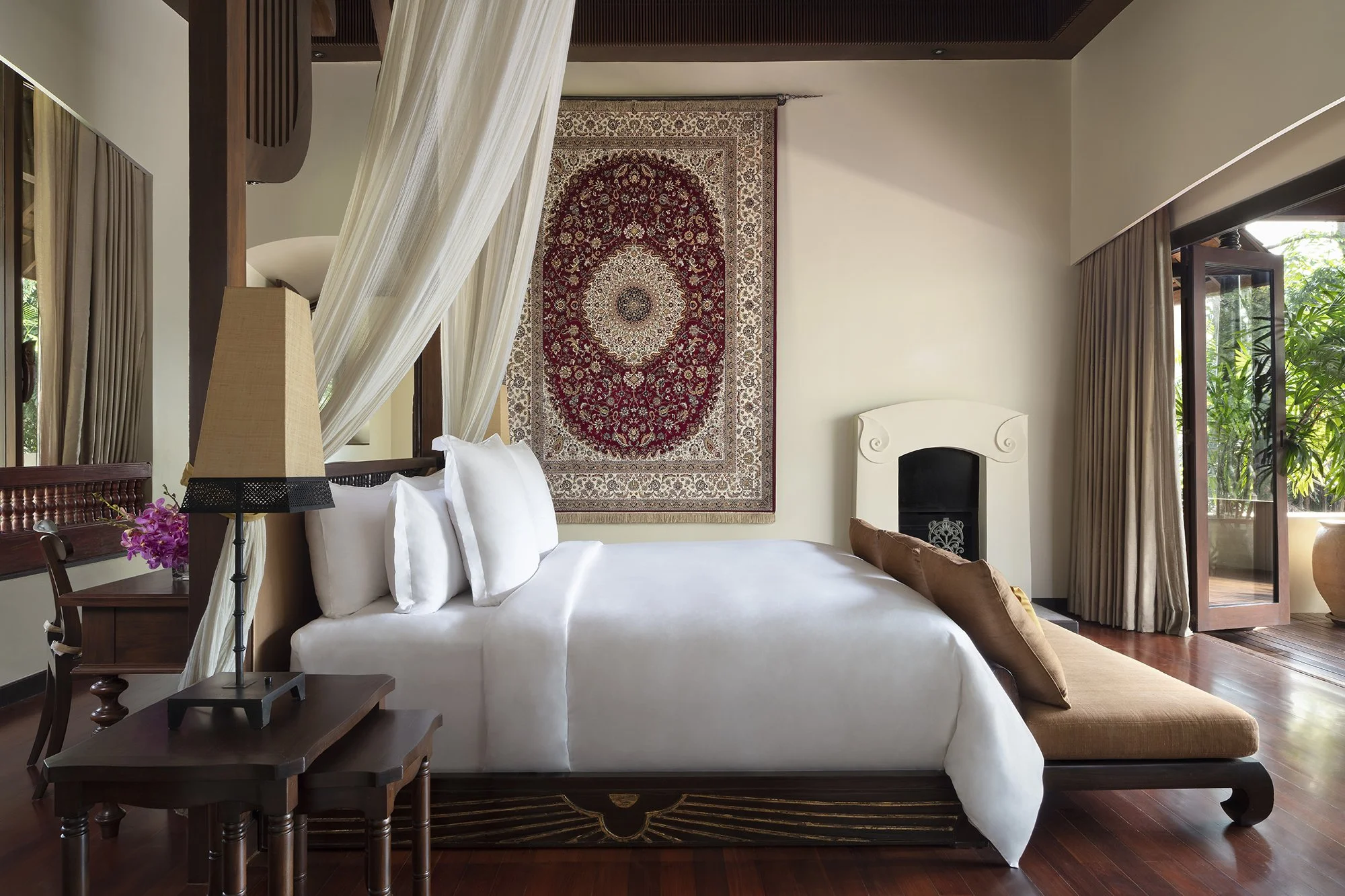Four Seasons ChiangMai Villa 27 Bedroom Master.jpg