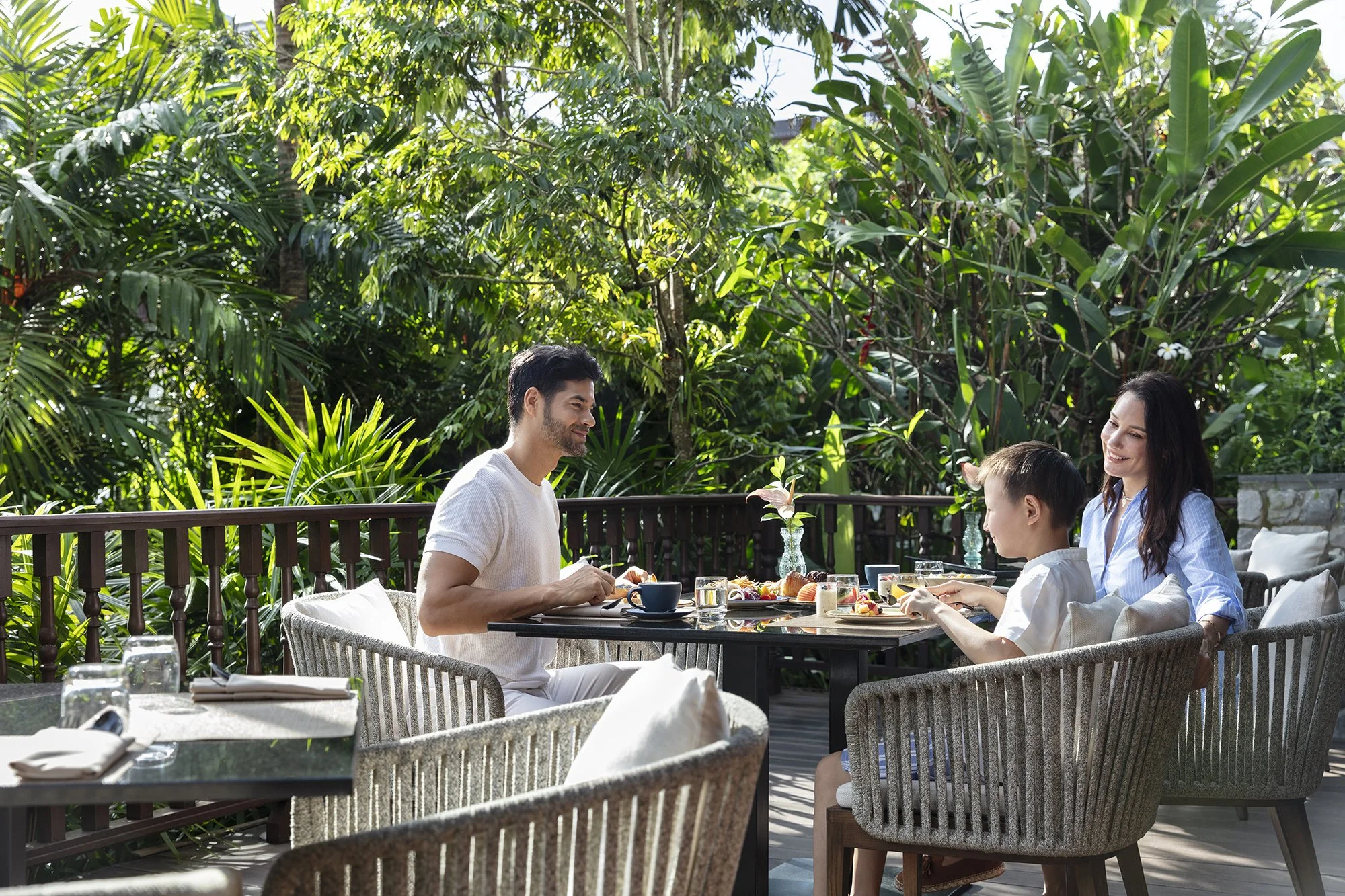 InterContinental Phuket - Pinto Breakfast Lifestyle.jpg