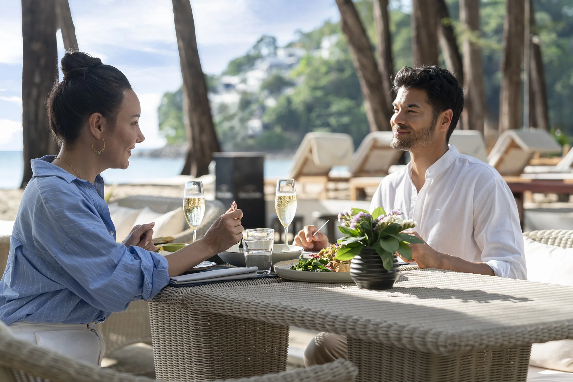 InterContinental Phuket - 333 At The Beach Lifestyle Detail 02.jpg