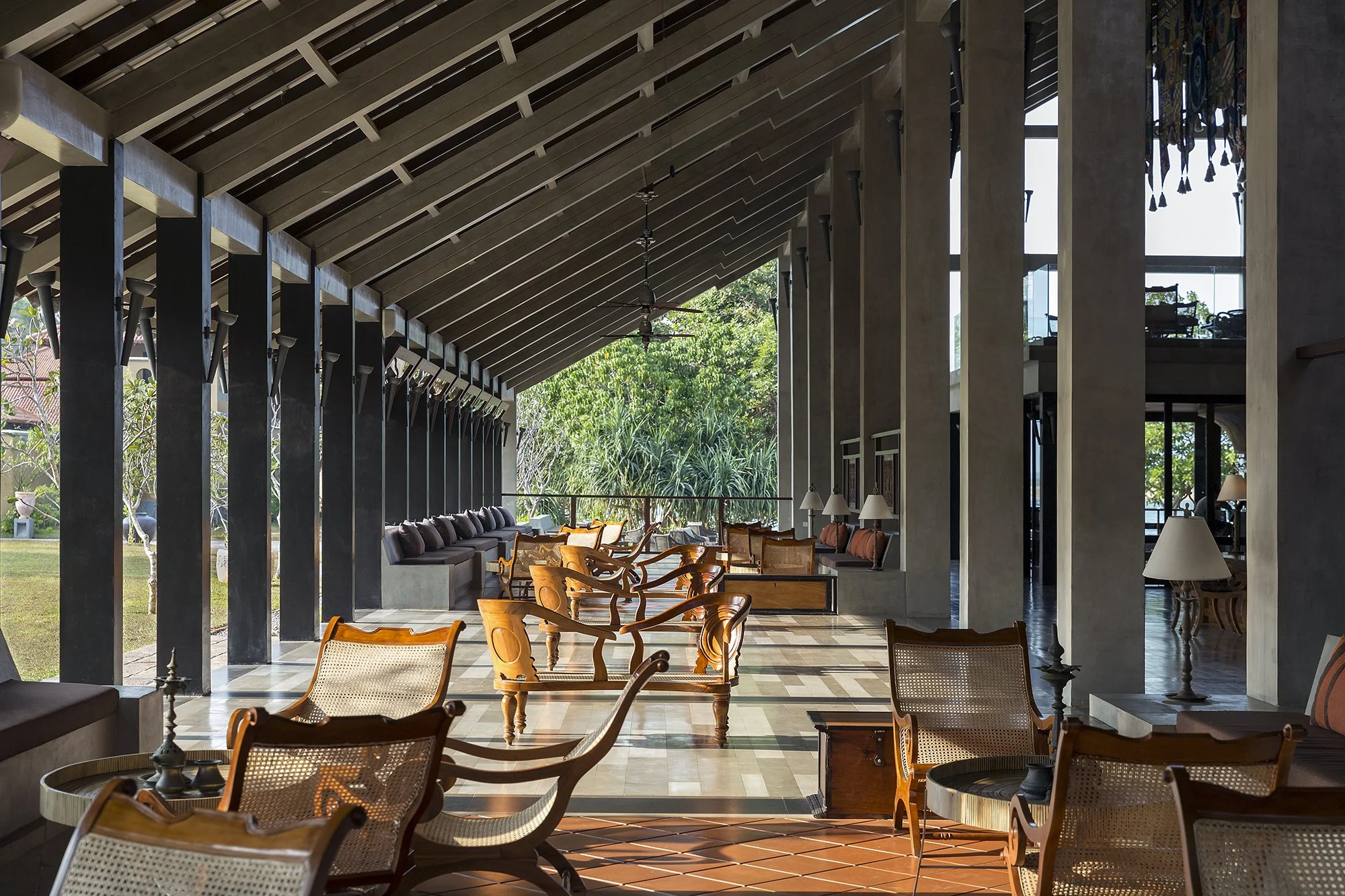 Anantara Kalutara Lobby Detail.JPG