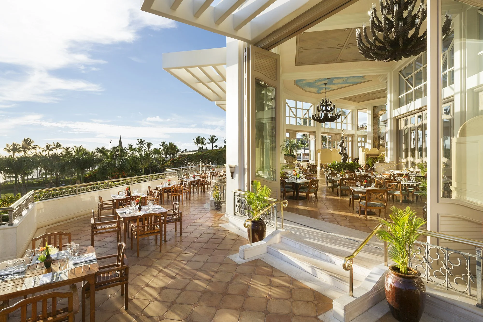 Grand Wailea Waldorf - Grand Dining Room Maui.jpg