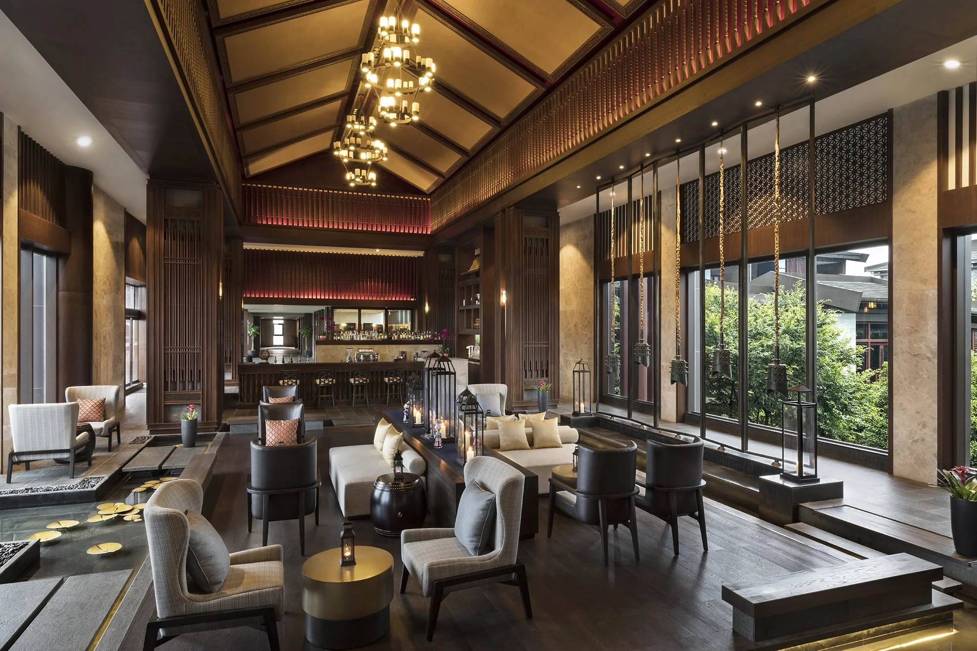 Anantara Guiyang Lobby Afternoon.jpg