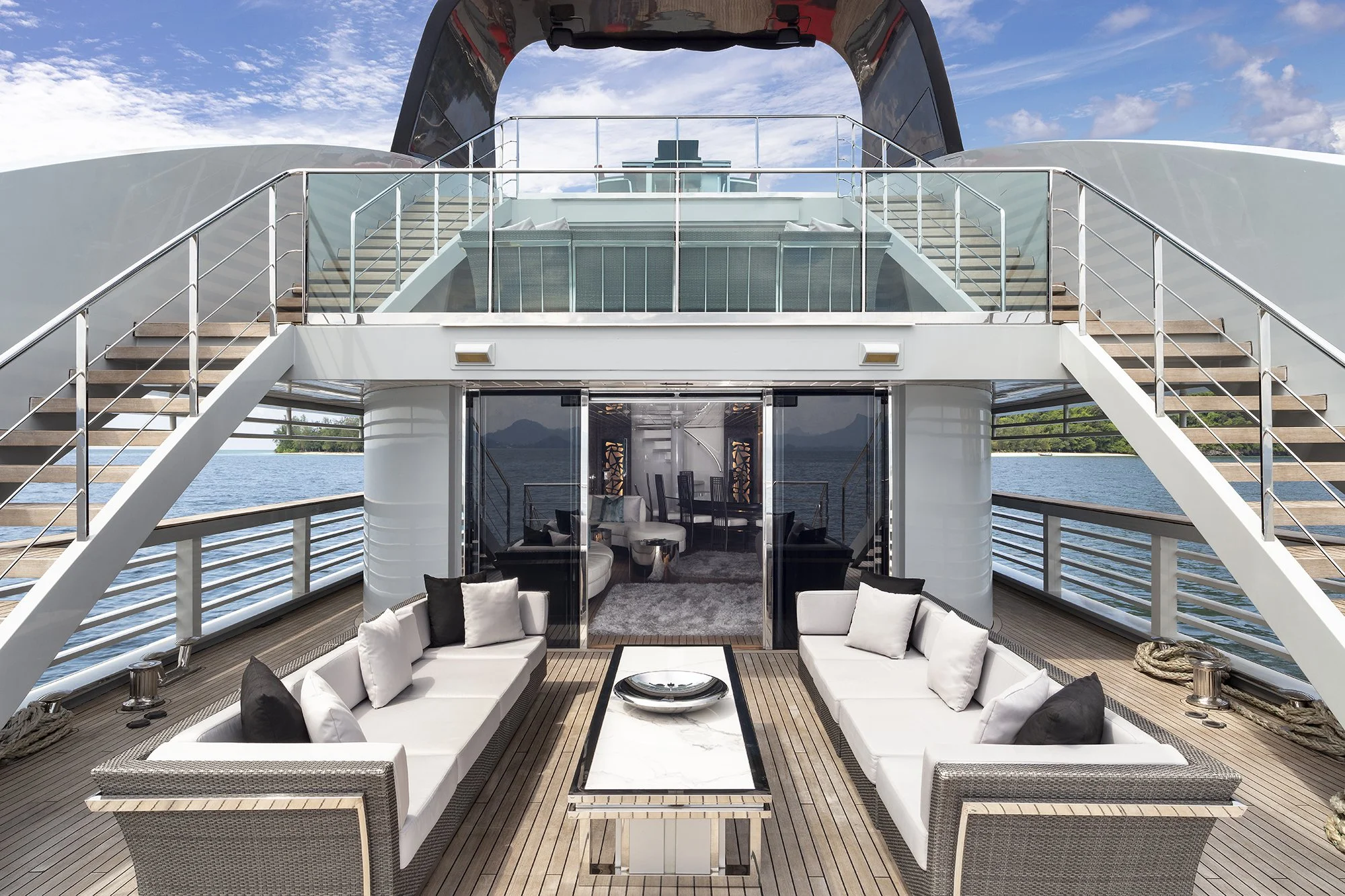 Ocean Emerald Main Deck.jpg