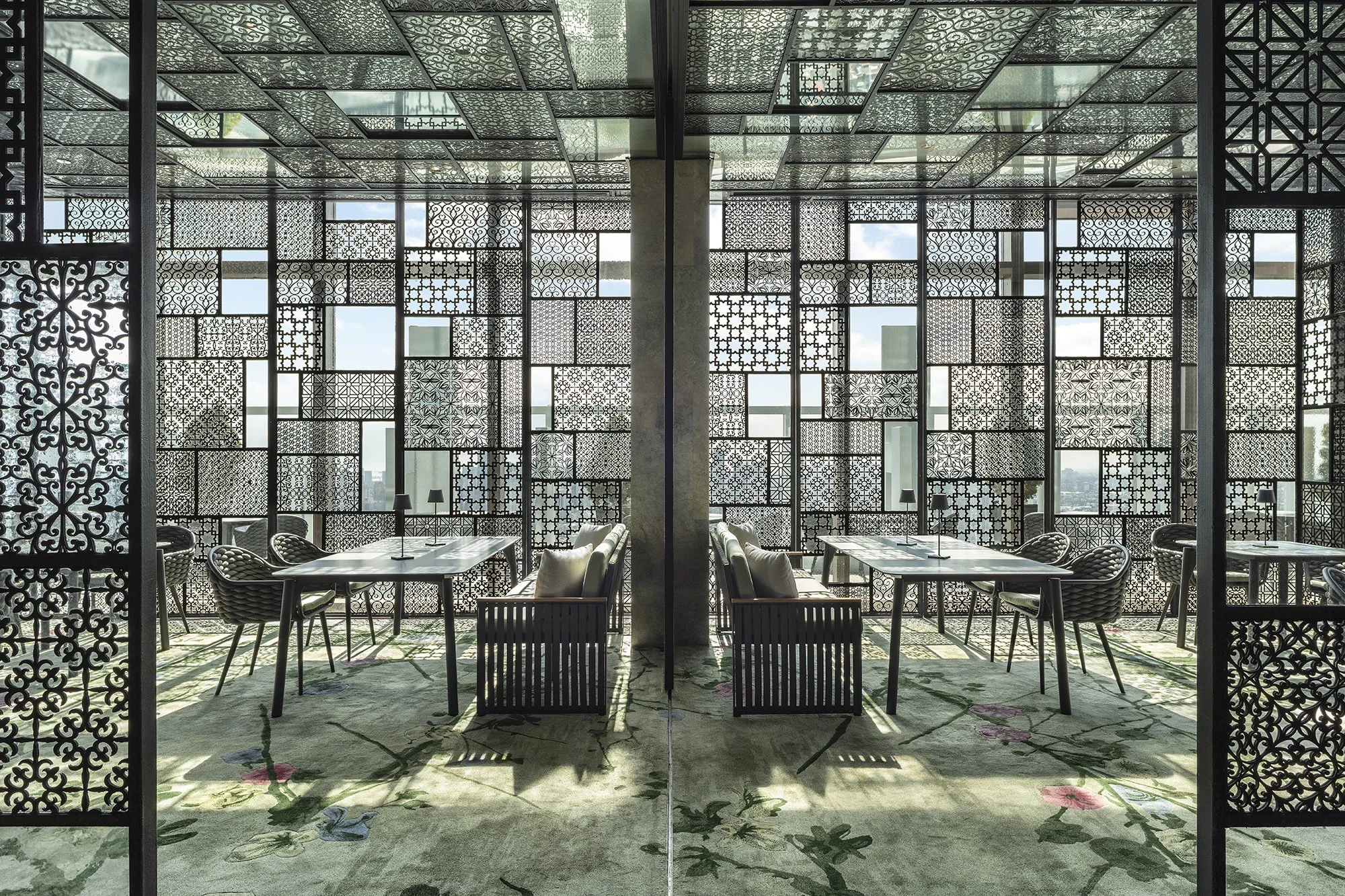 Grand Hyatt Manila - The Peak - Veranda.jpg