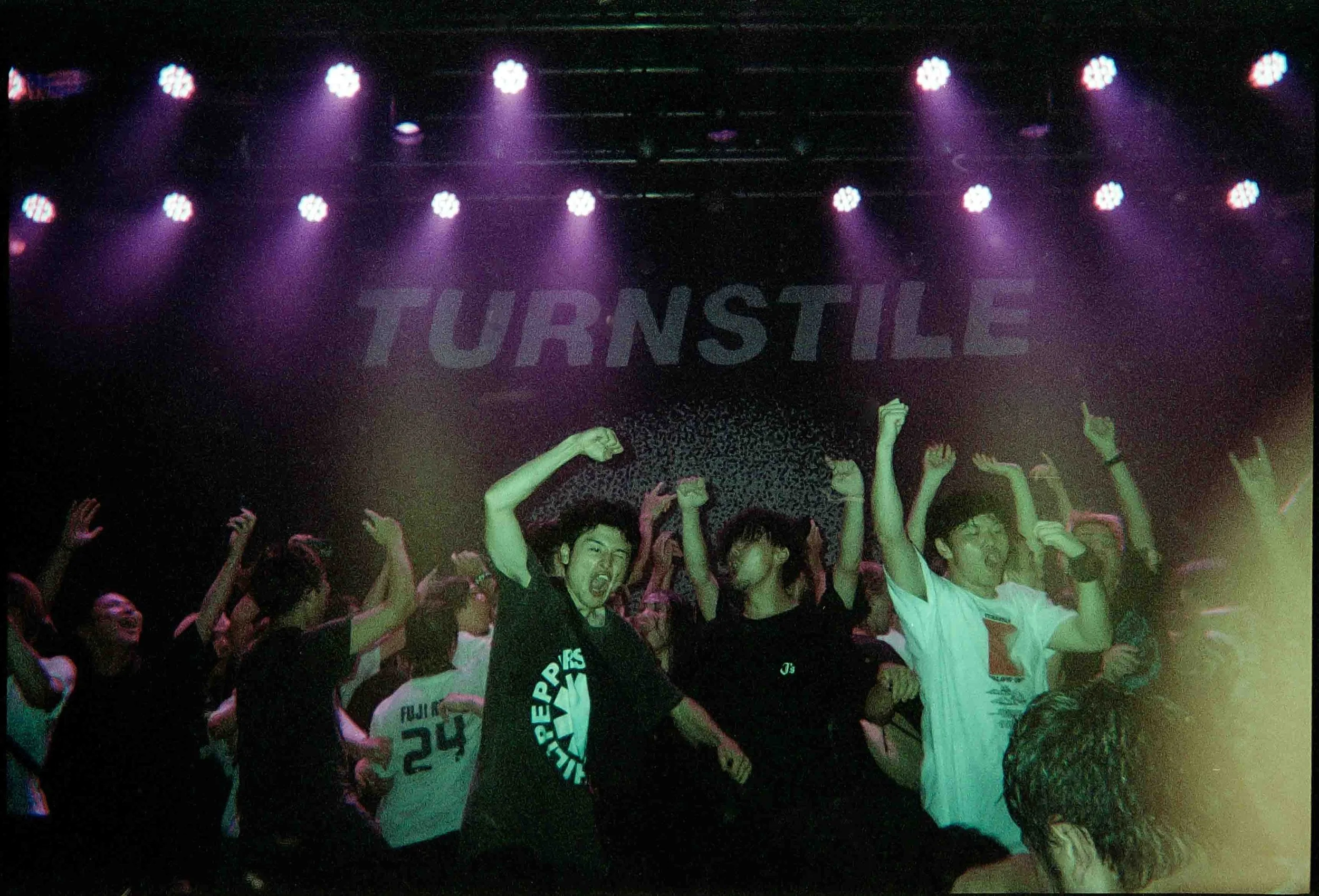 TURNSTILE26-41.JPG