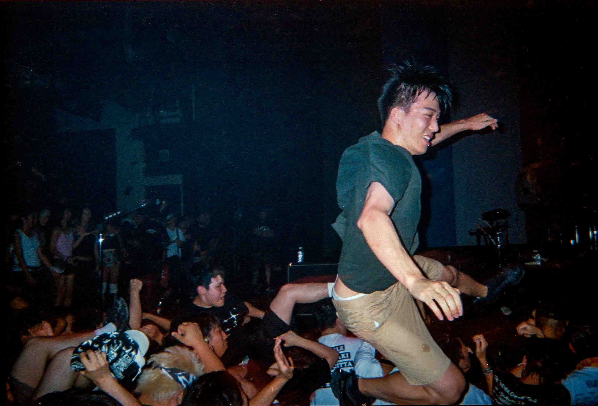 TURNSTILE26-3.JPG