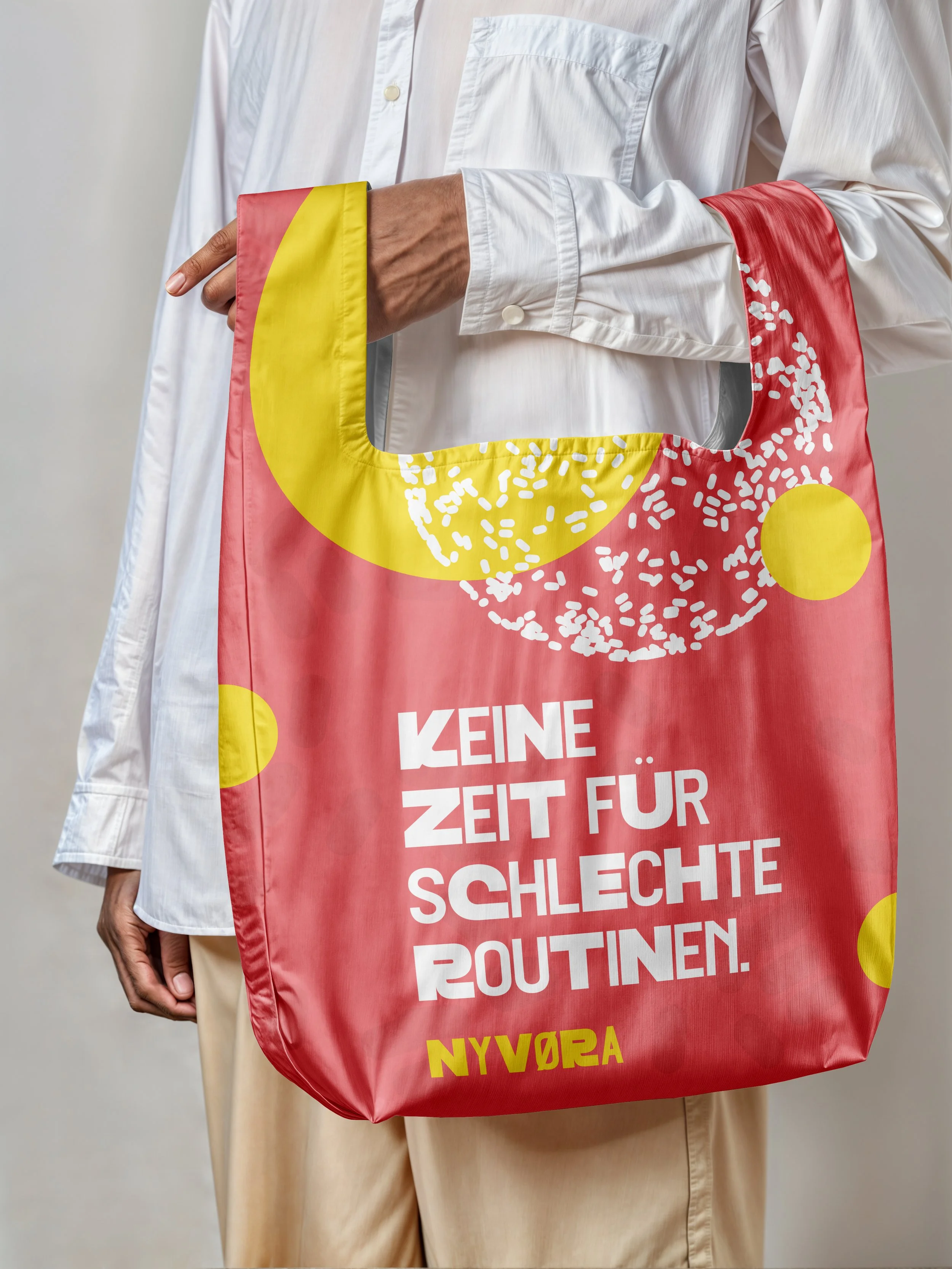 260512_NYVØRA_ToteBag_v1_3.jpg
